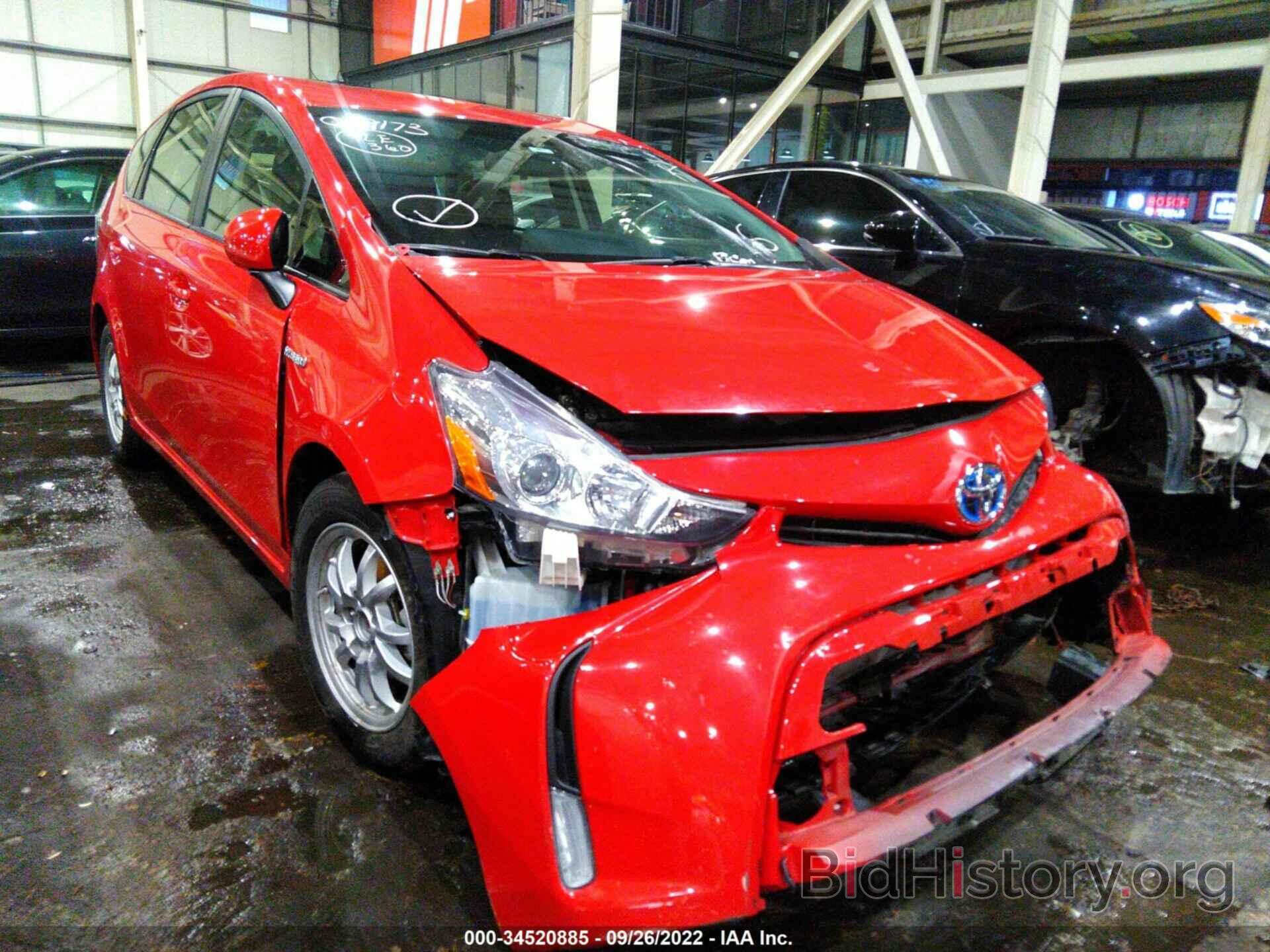 Photo 00DZN3EU7GJ049173 - TOYOTA PRIUS V 2016