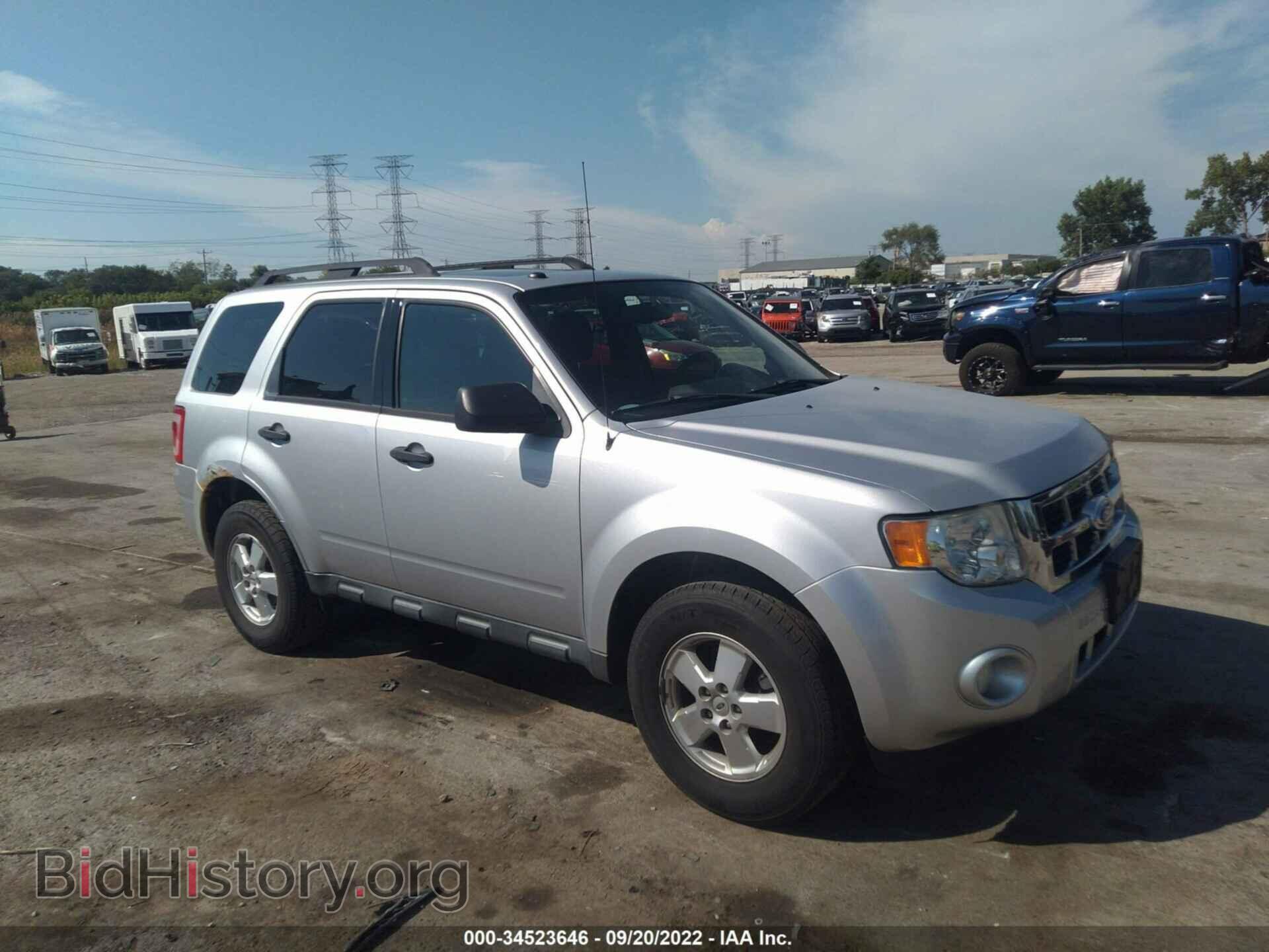 Фотография 1FMCU0D70BKC09234 - FORD ESCAPE 2011