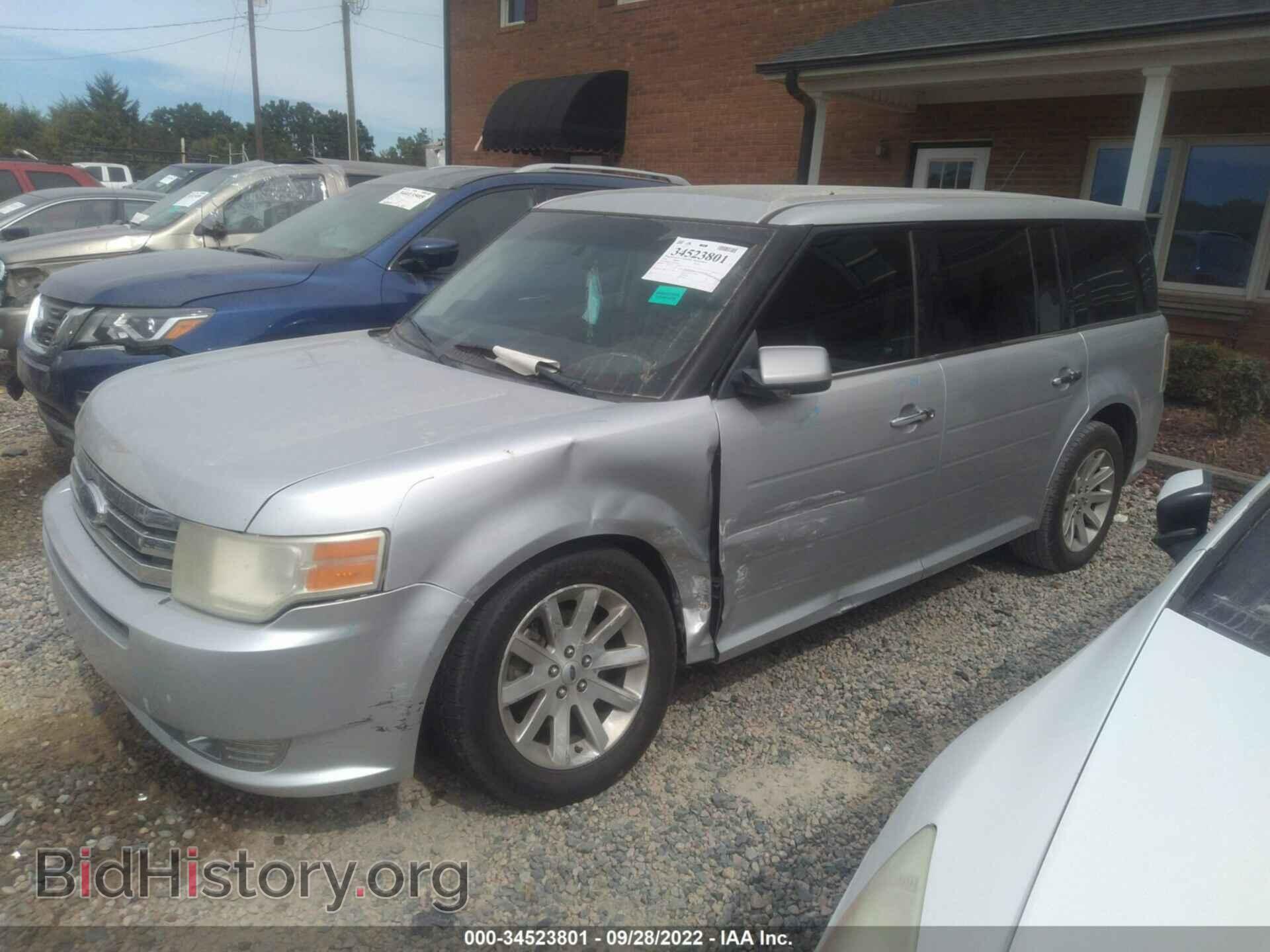2010 FORD FLEX - VIN: 2FMGK5CC3ABB14324 - Фото 2