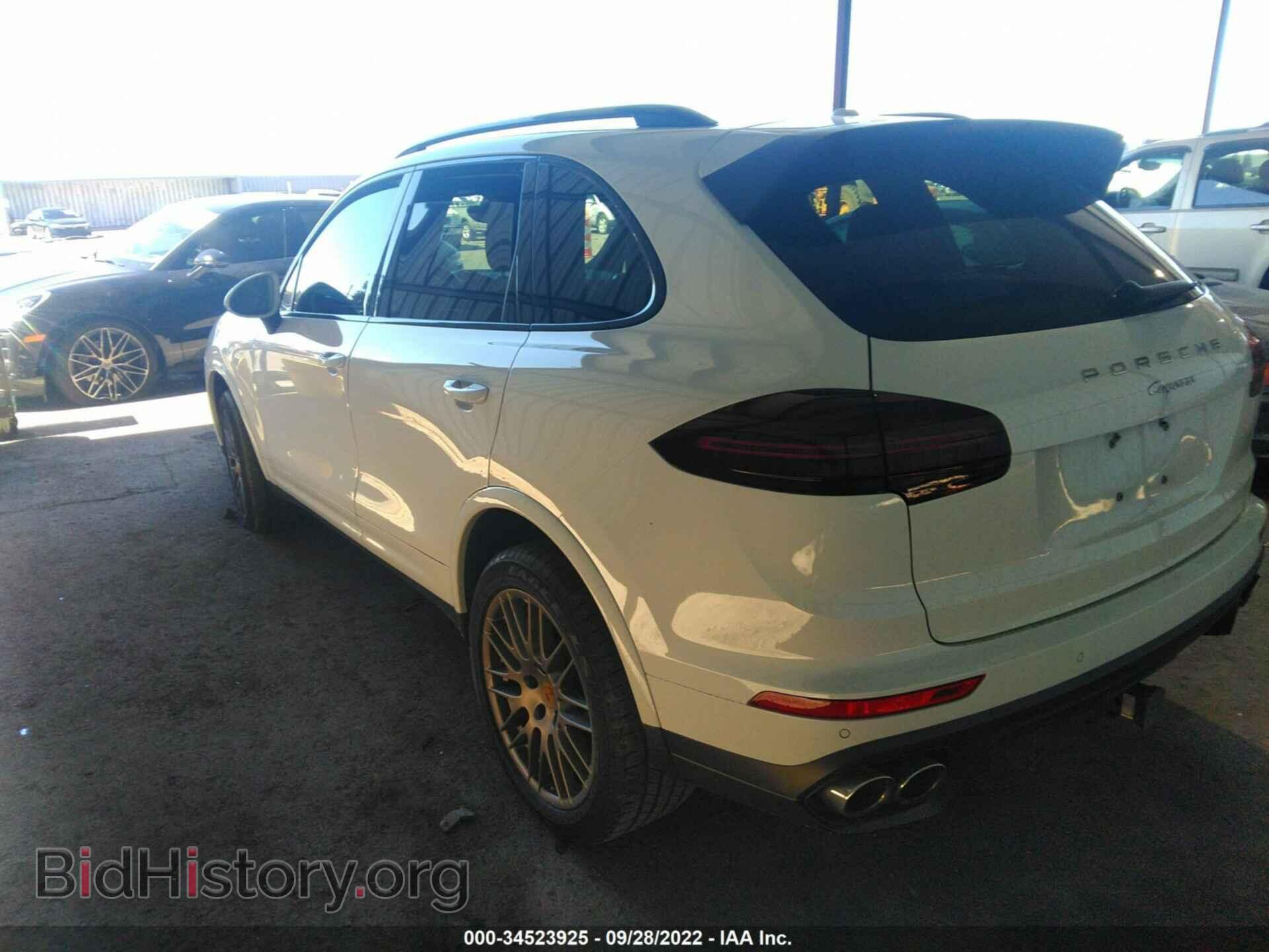2018 PORSCHE CAYENNE - VIN: WP1AA2A25JKA04675 - Фото 3