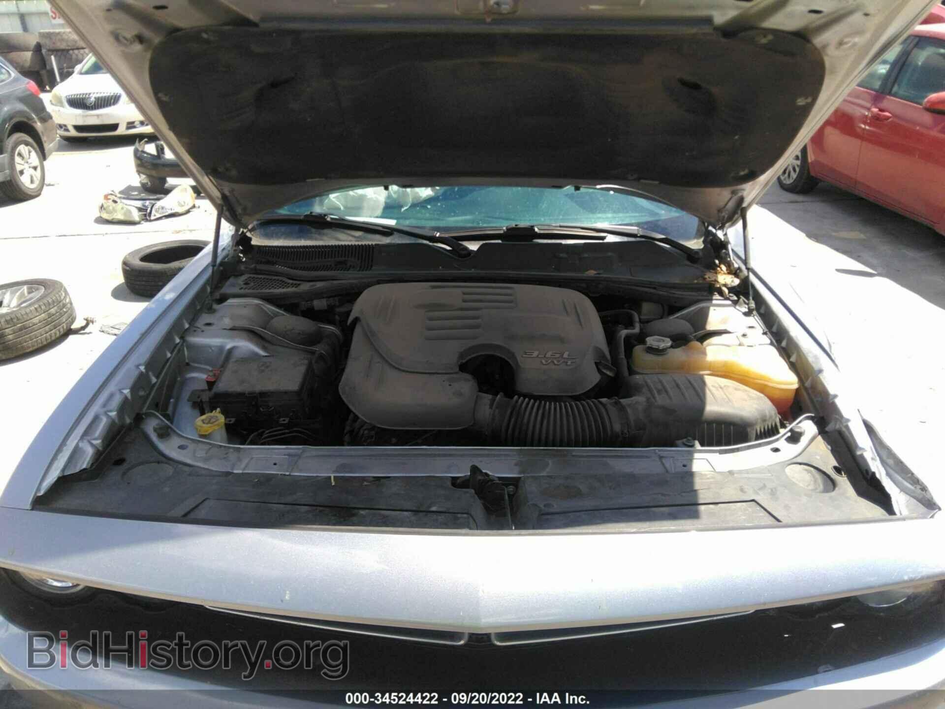 2016 DODGE CHALLENGER - VIN: 2C3CDZAG0GH194993 - Фото 10