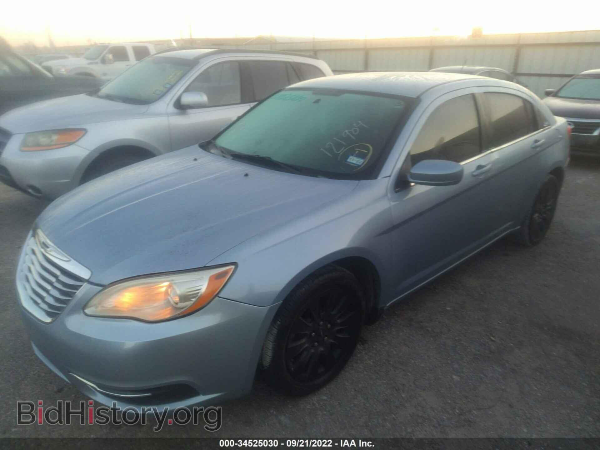 2014 CHRYSLER 200 - VIN: 1C3CCBAB2EN121904 - Фото 2