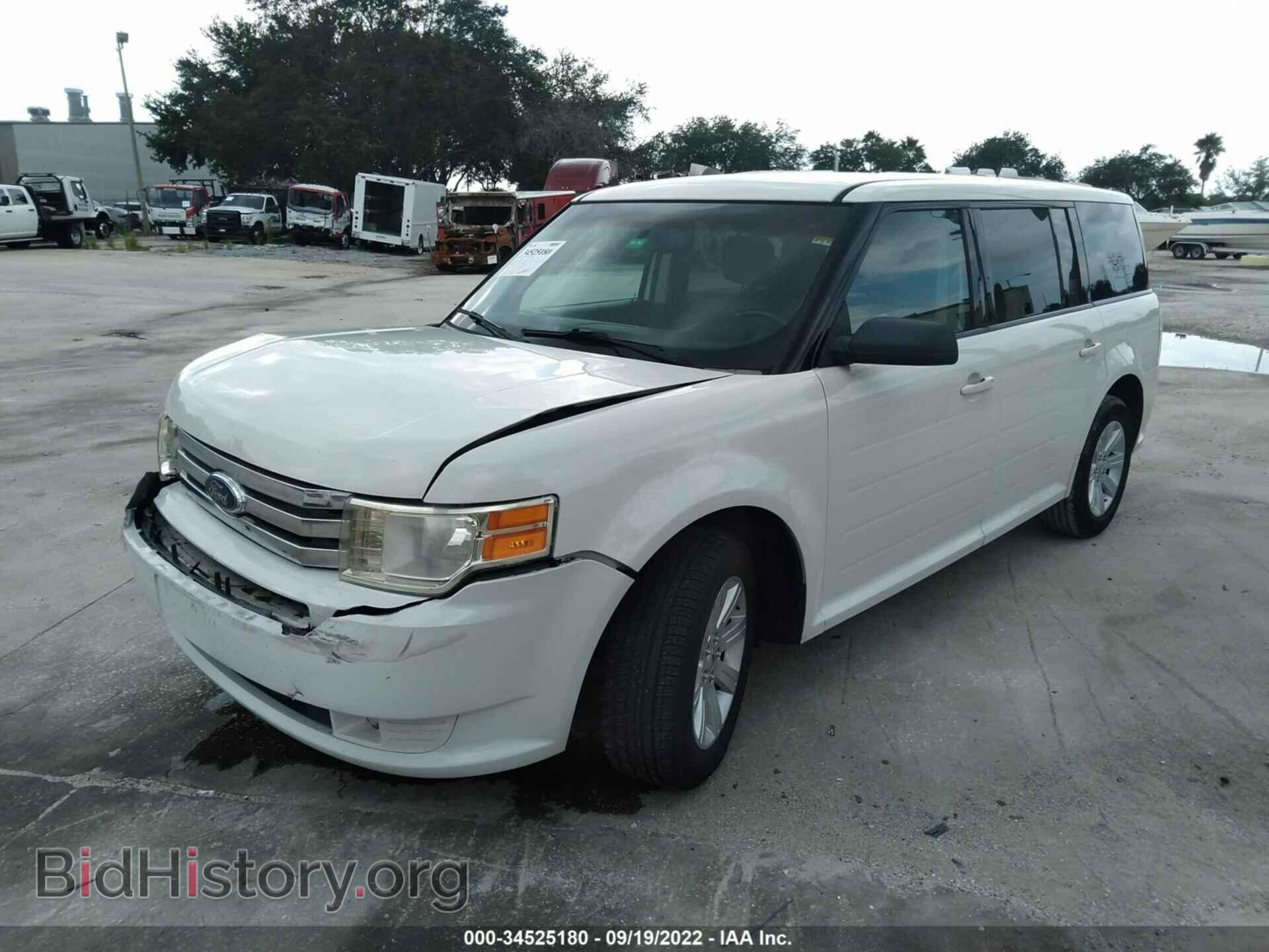 2010 FORD FLEX - VIN: 2FMGK5BC3ABA88101 - Photo 2