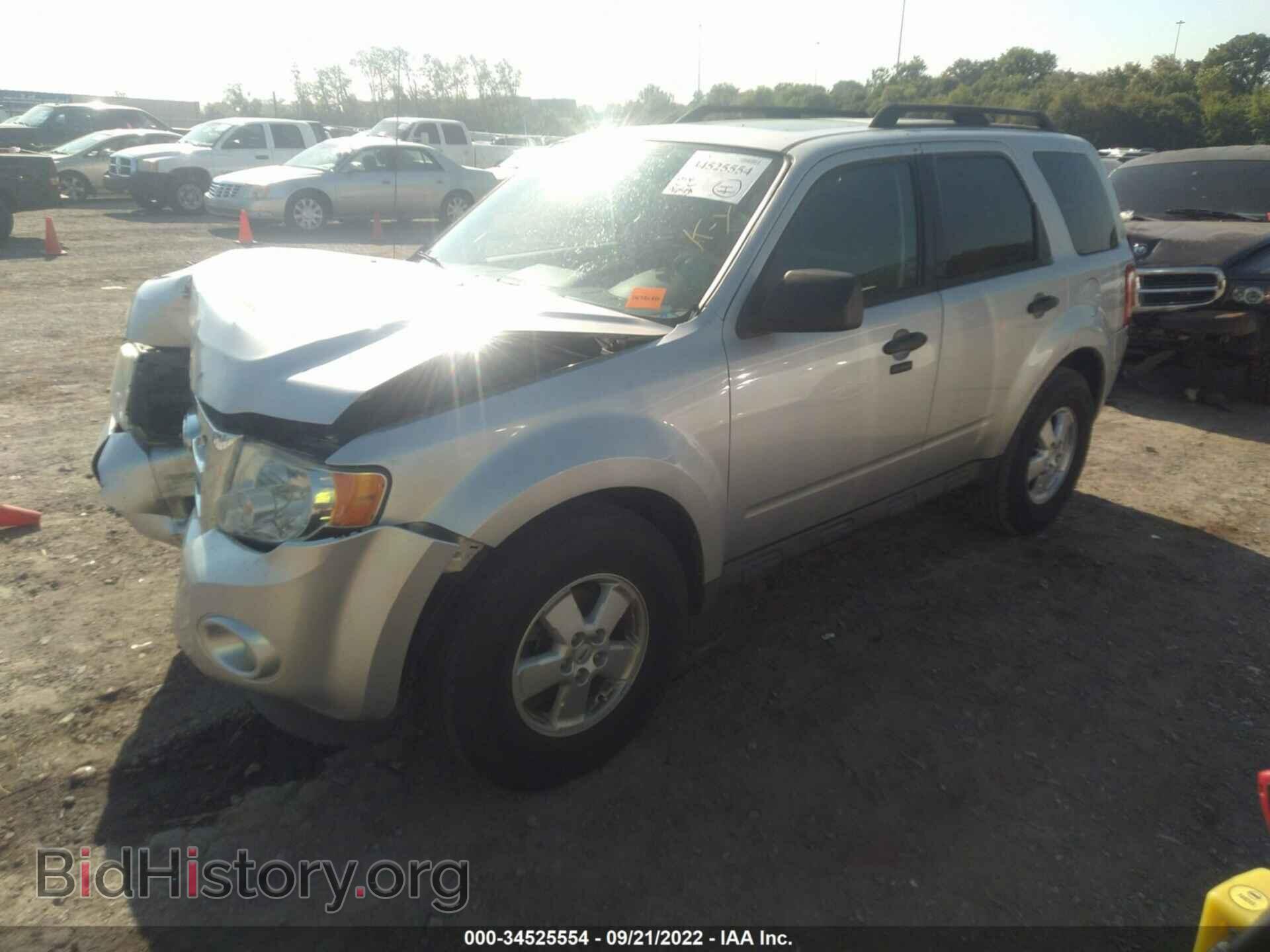 2010 FORD ESCAPE - VIN: 1FMCU0D72AKD30829 - Фото 2