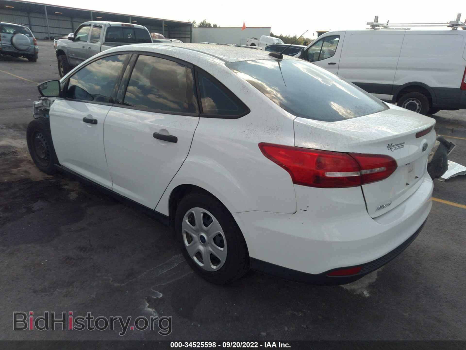 2017 FORD FOCUS - VIN: 1FADP3E27HL256273 - Фото 3