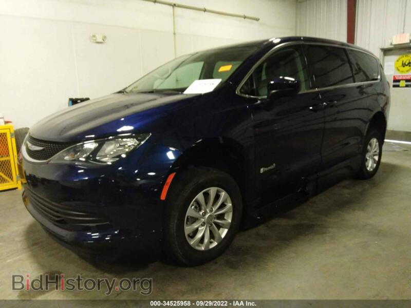 2018 Chrysler PACIFICA (VIN 2C4RC1DG3JR171179) — фото 2 из 11