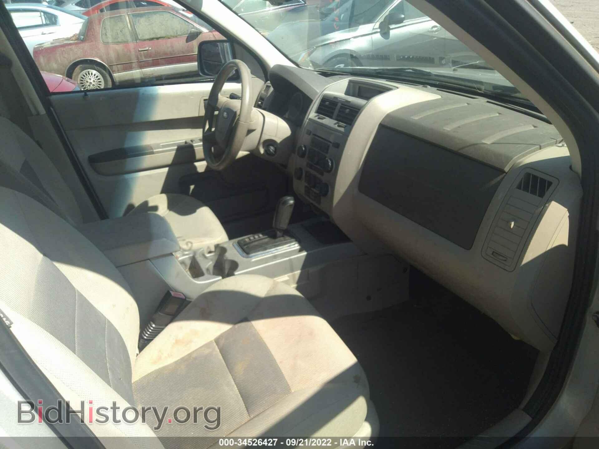 2008 FORD ESCAPE - VIN: 1FMCU03168KC81741 - Photo 5