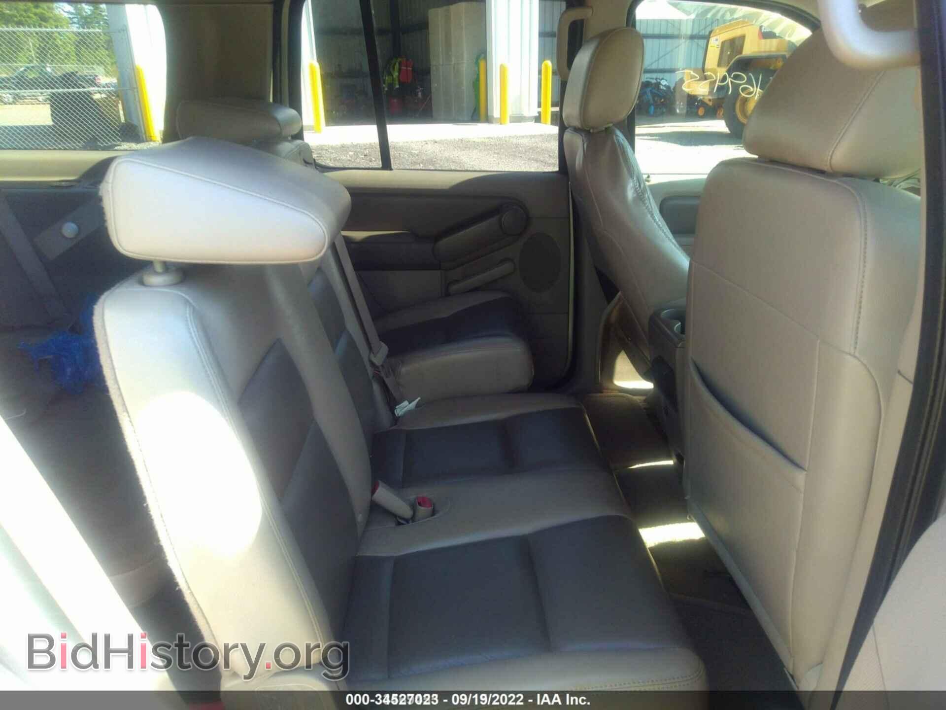 2006 FORD EXPLORER - VIN: 1FMEU73E36UA00520 - Фото 8