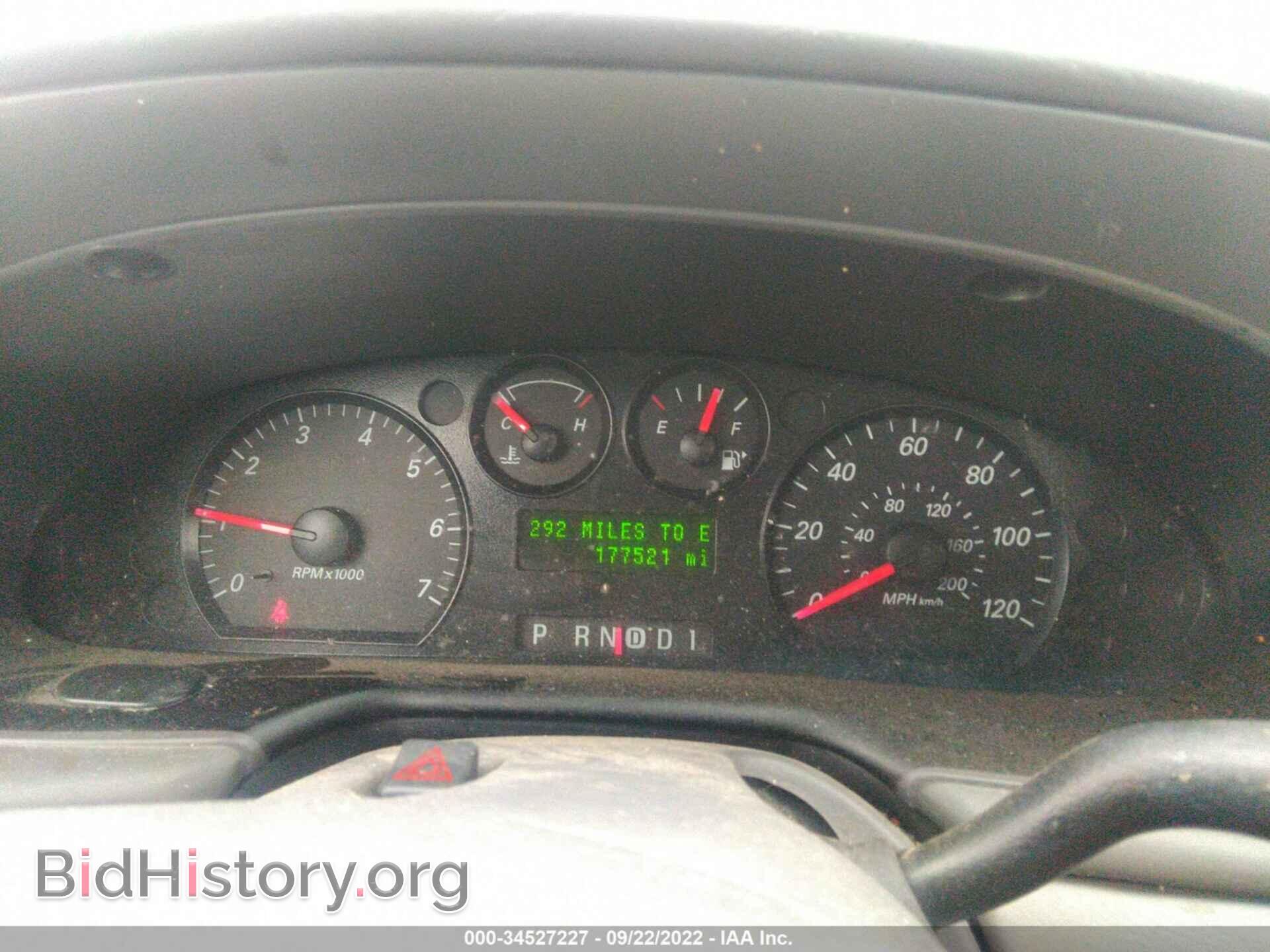 2007 FORD TAURUS - VIN: 1FAFP53U67A210386 - Фото 7