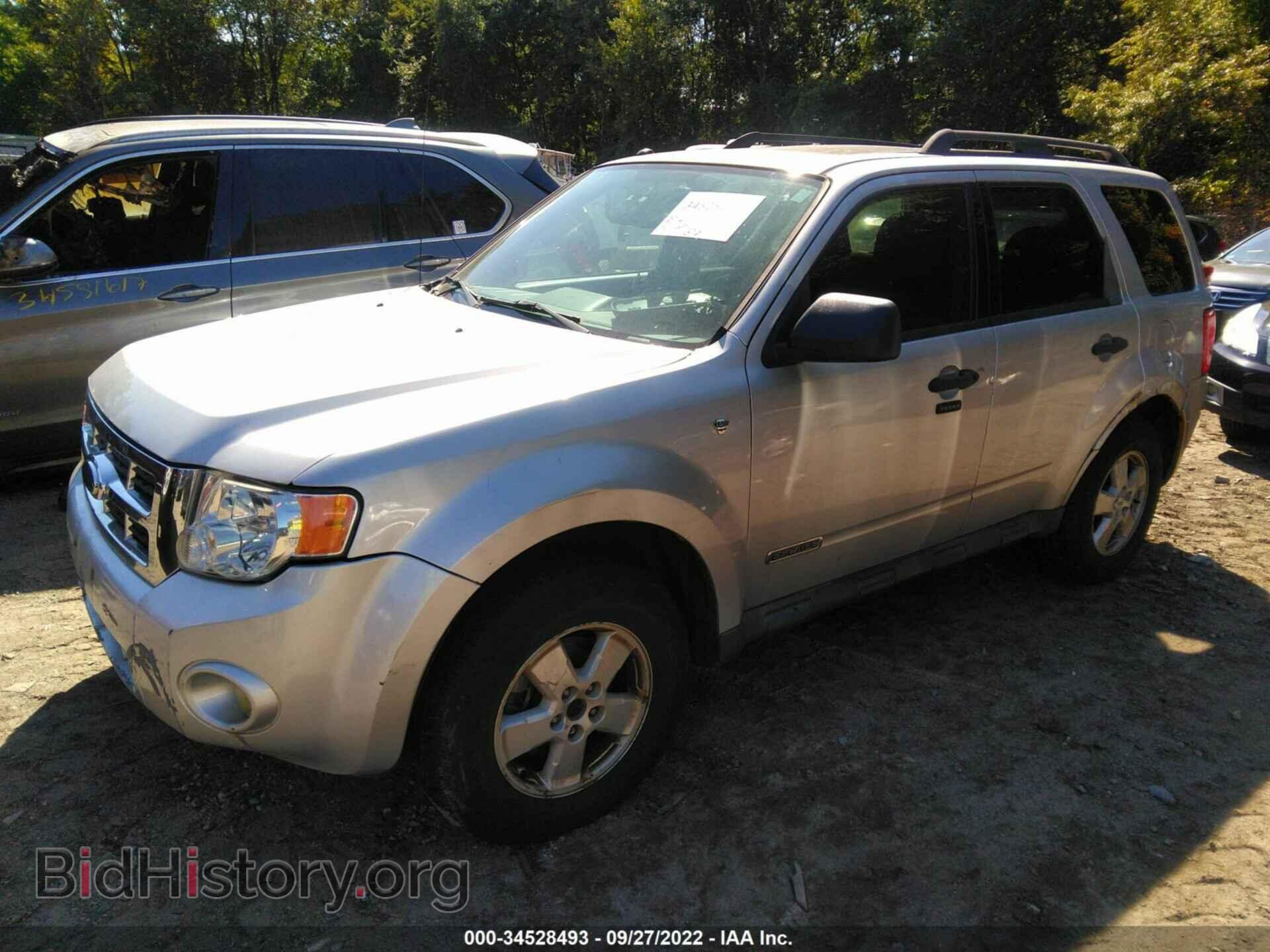 2008 FORD ESCAPE - VIN: 1FMCU93168KC82828 - Photo 2