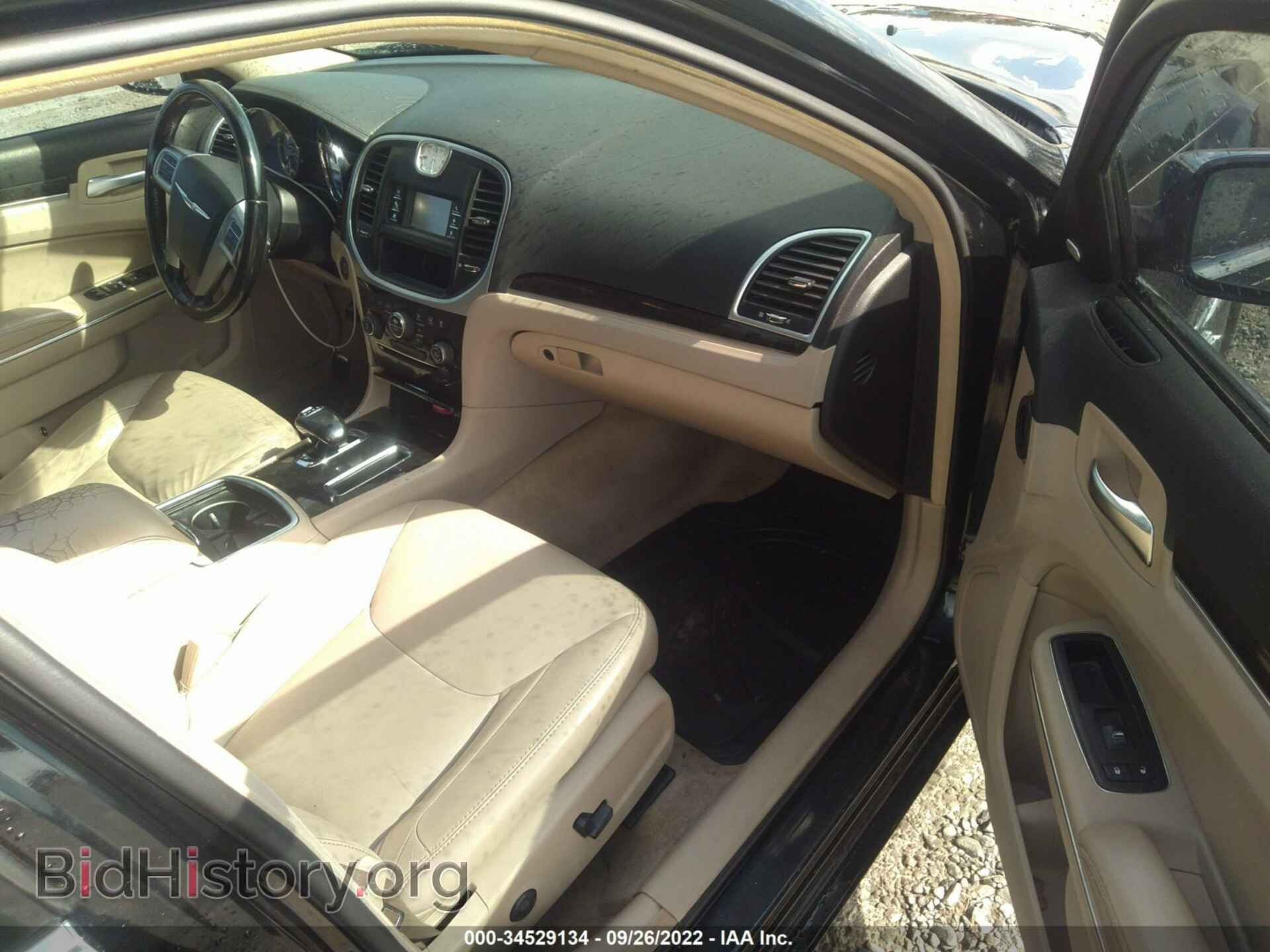 2012 CHRYSLER 300 - VIN: 2C3CCACG2CH161702 - Фото 5