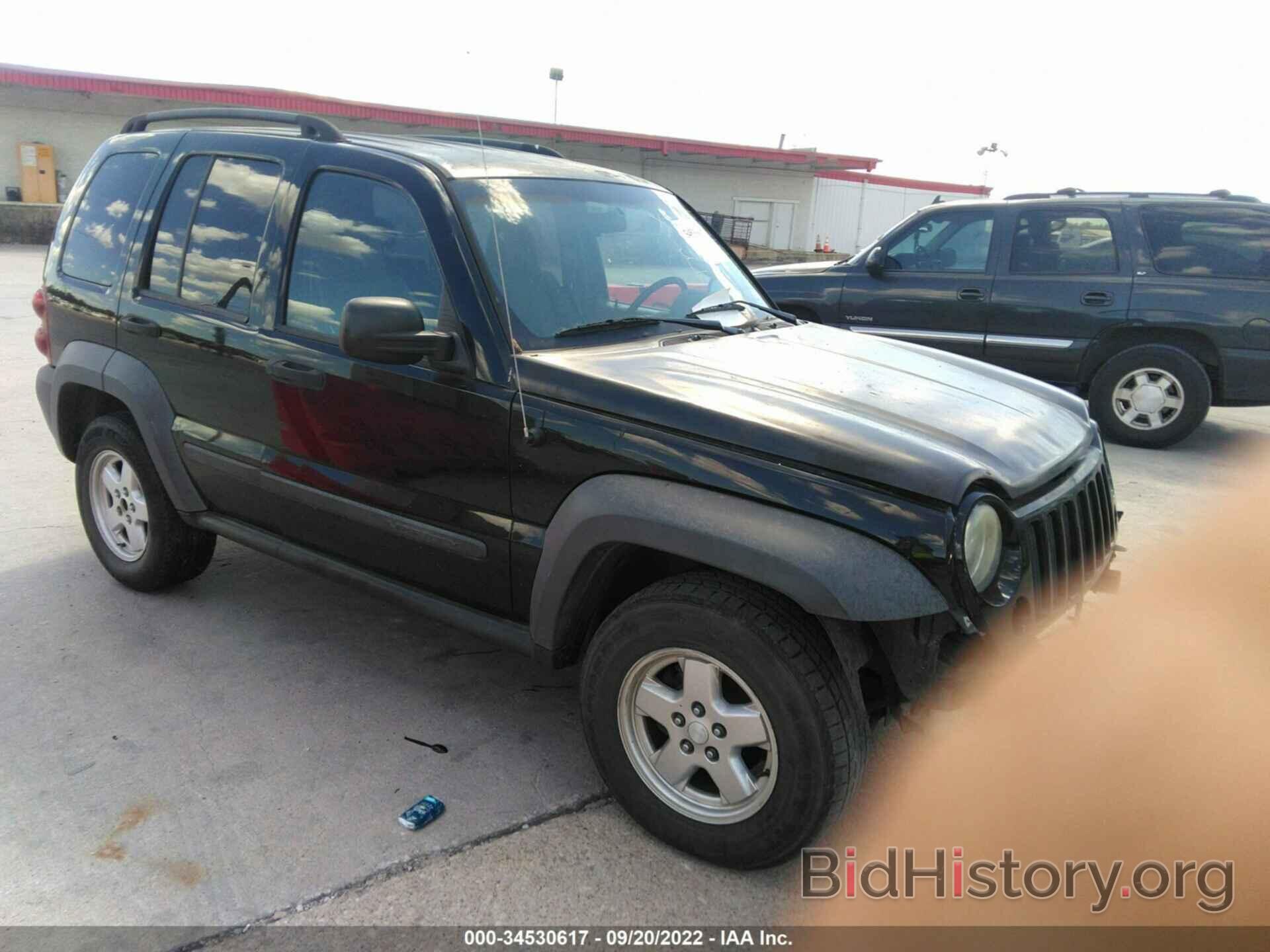 Фотография 1J4GL48K96W288104 - JEEP LIBERTY 2006