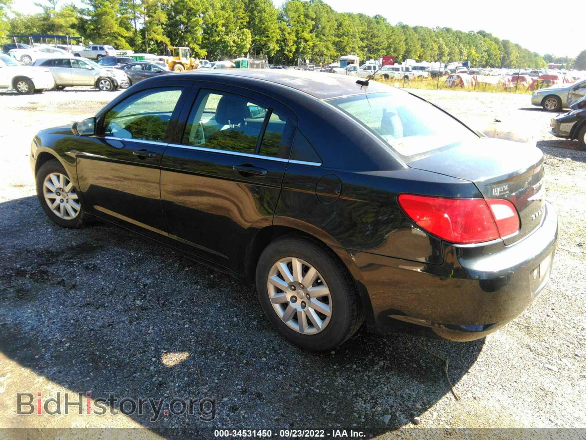 2010 CHRYSLER SEBRING - VIN: 1C3CC4FB0AN123567 - Фото 3