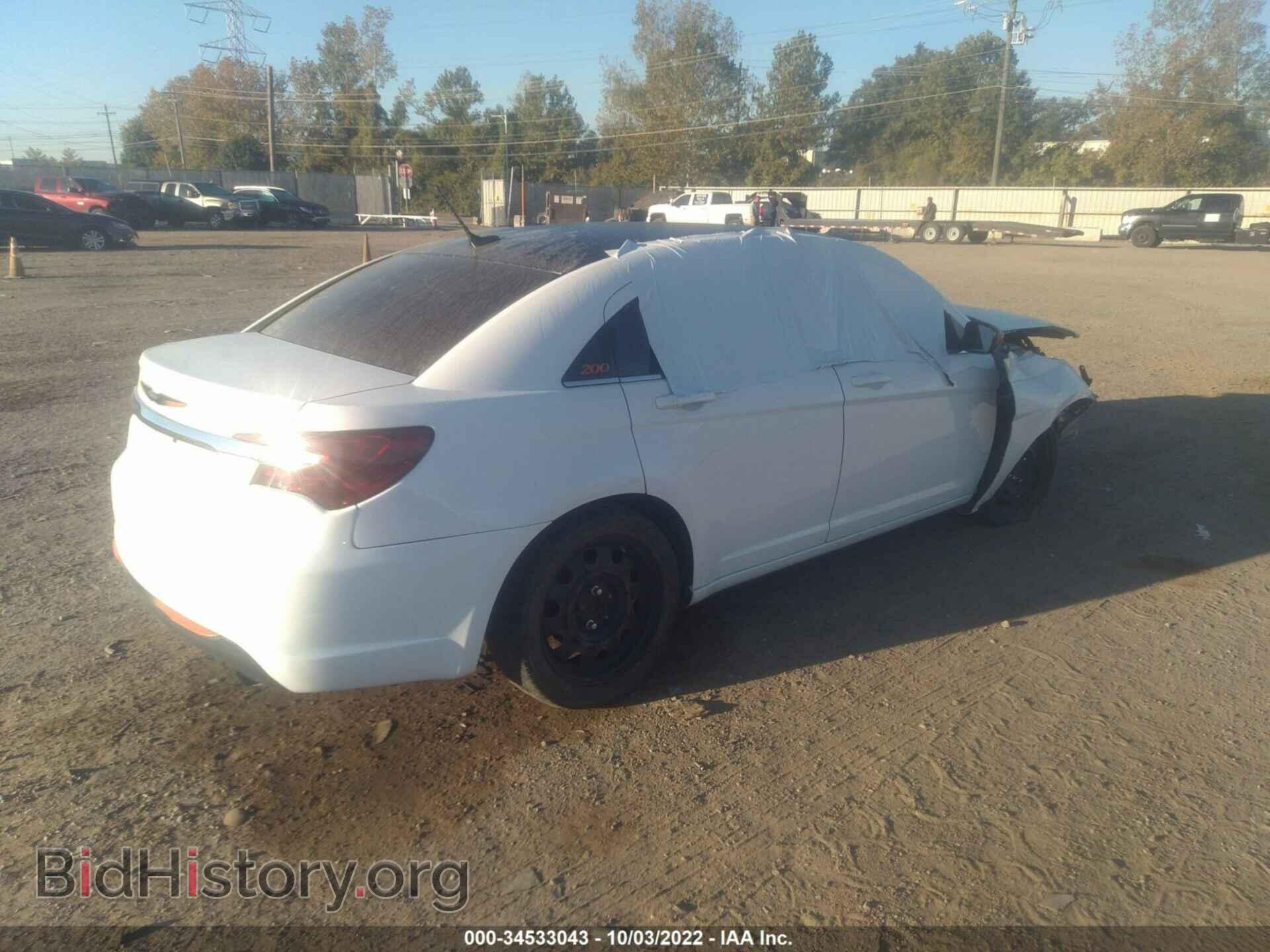 2013 CHRYSLER 200 - VIN: 1C3CCBAB5DN642467 - Photo 4