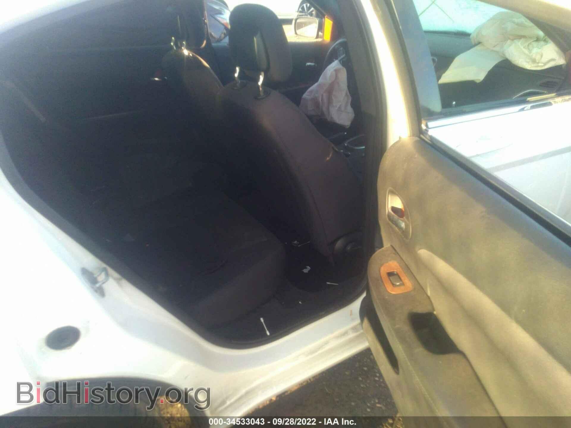 2013 CHRYSLER 200 - VIN: 1C3CCBAB5DN642467 - Photo 8