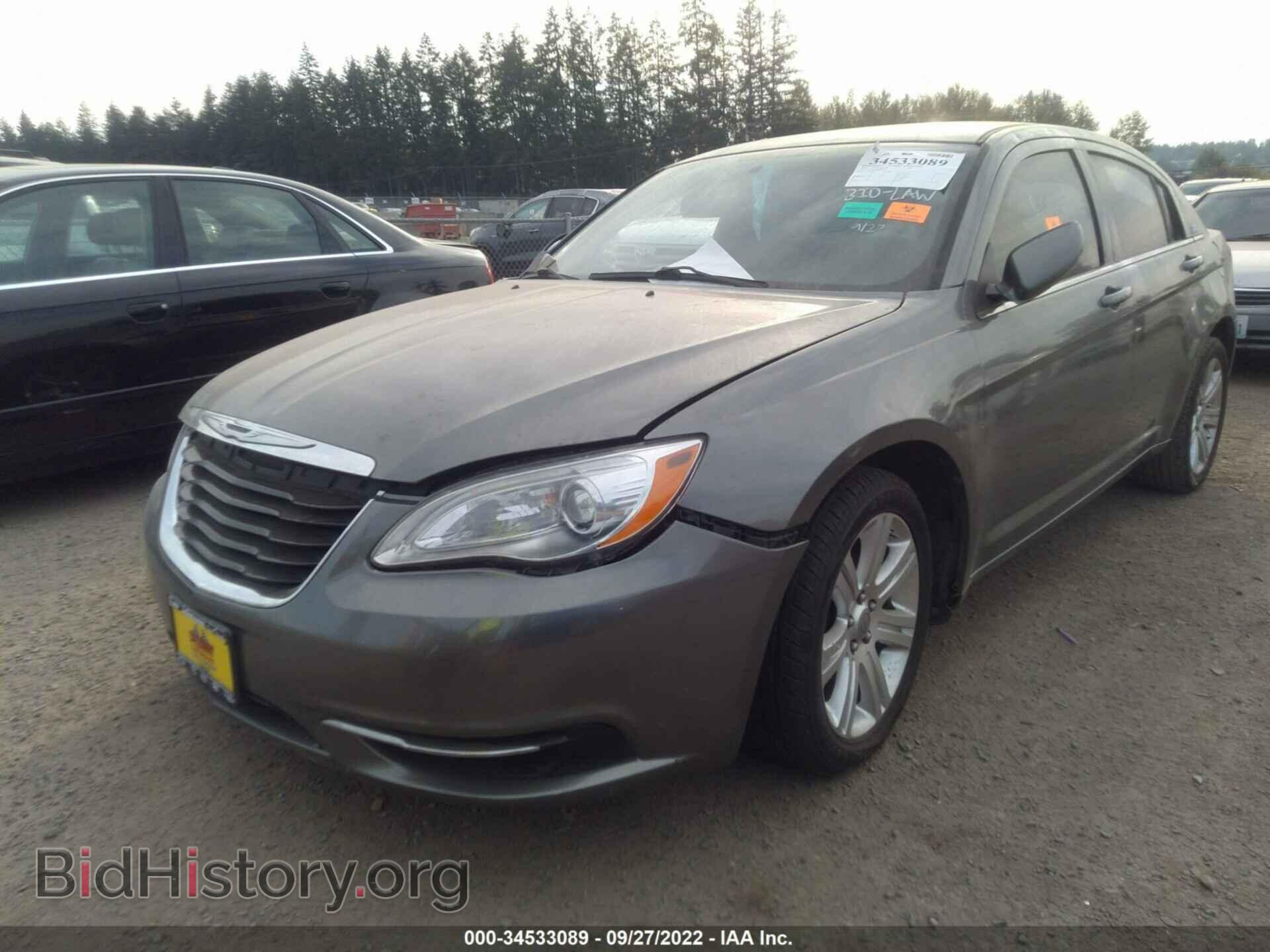 2013 CHRYSLER 200 - VIN: 1C3CCBAB6DN648164 - Photo 2