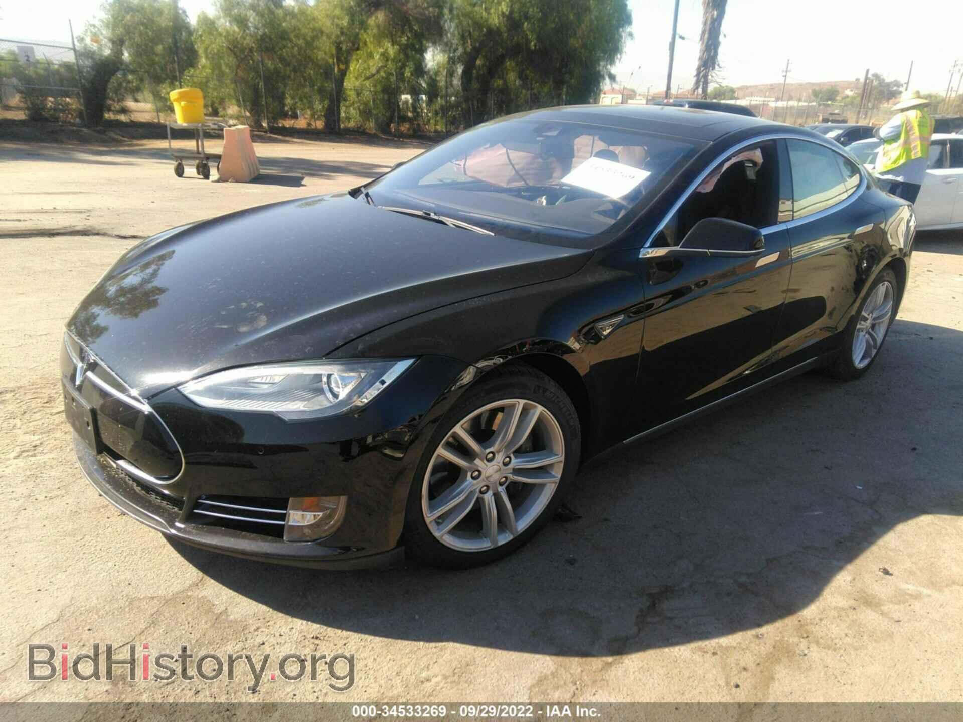 2015 TESLA MODEL S - VIN: 5YJSA1E27FF102184 - Photo 2