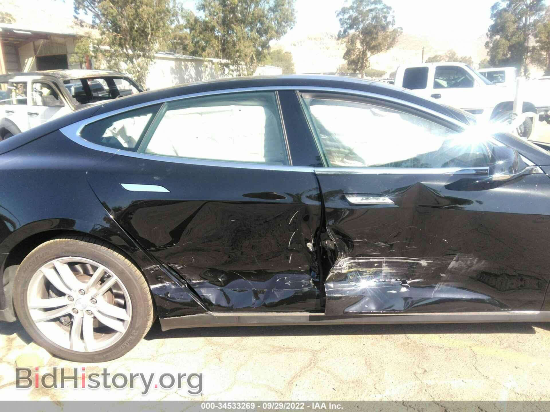 2015 TESLA MODEL S - VIN: 5YJSA1E27FF102184 - Photo 6