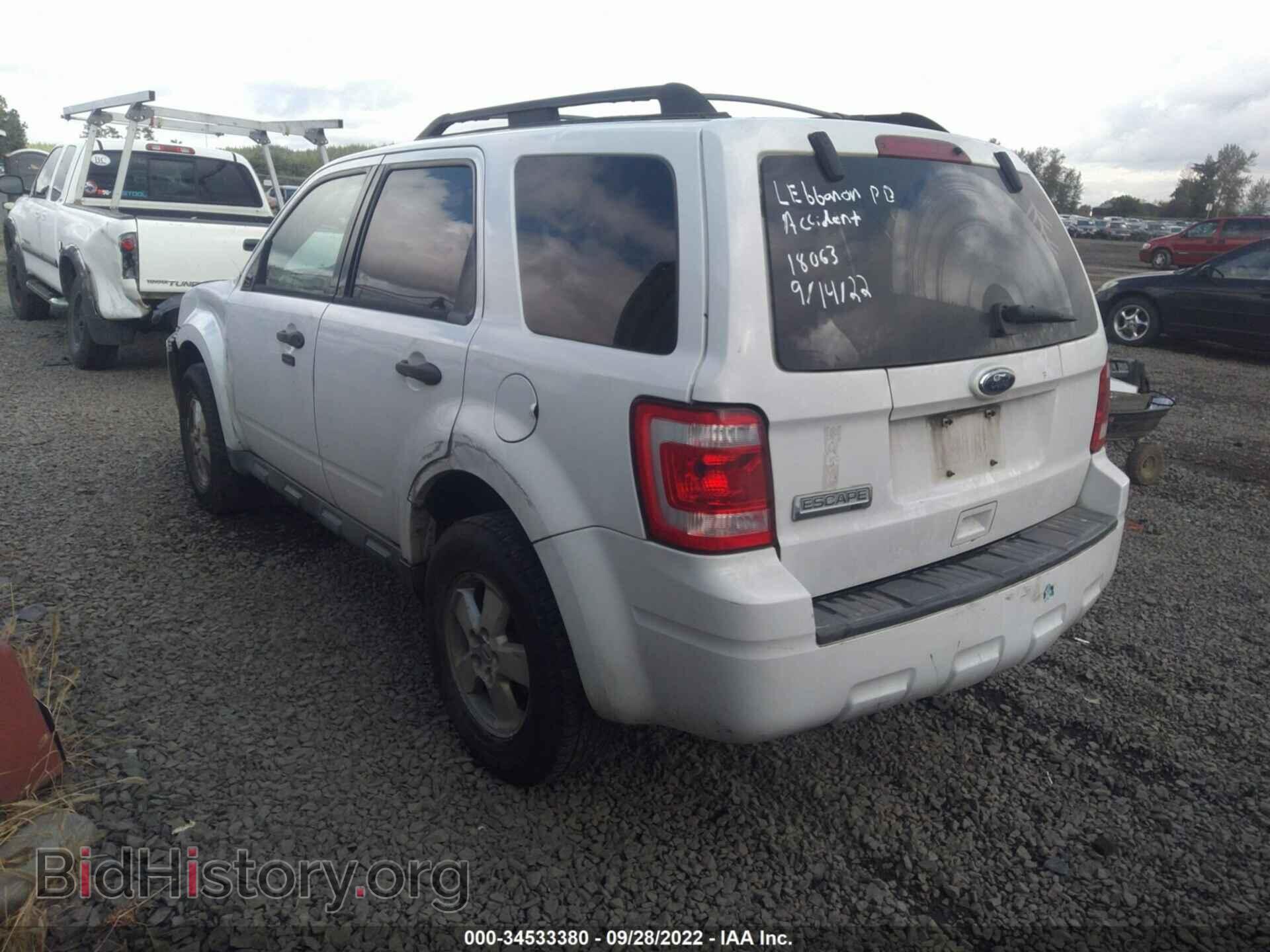 2010 FORD ESCAPE - VIN: 1FMCU9D74AKC14374 - Фото 3