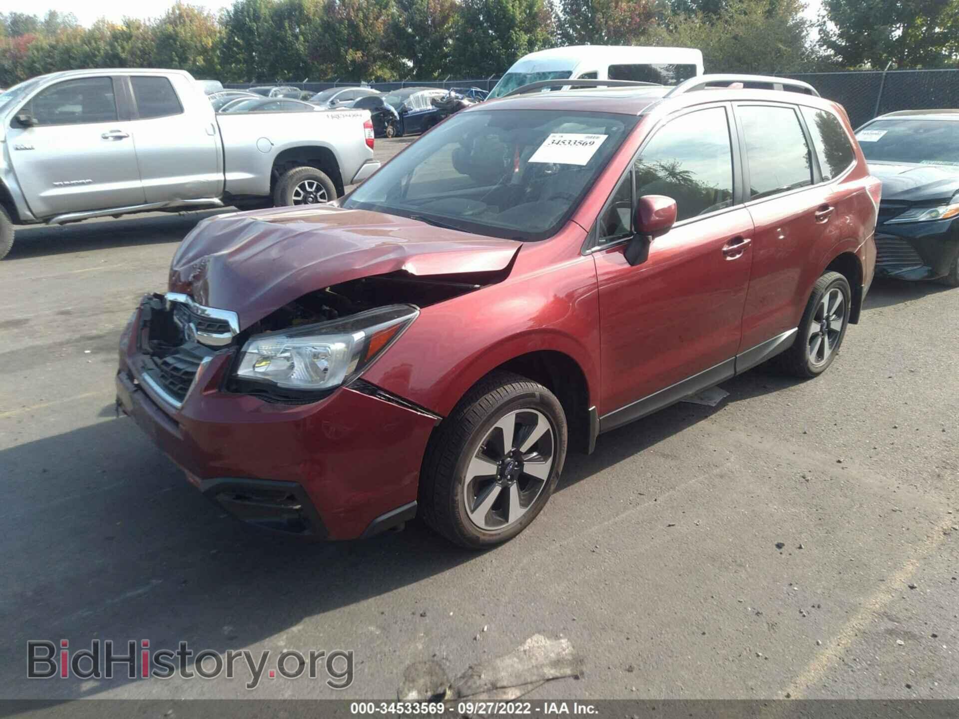 2017 SUBARU FORESTER - VIN: JF2SJAEC9HH406565 - Фото 2