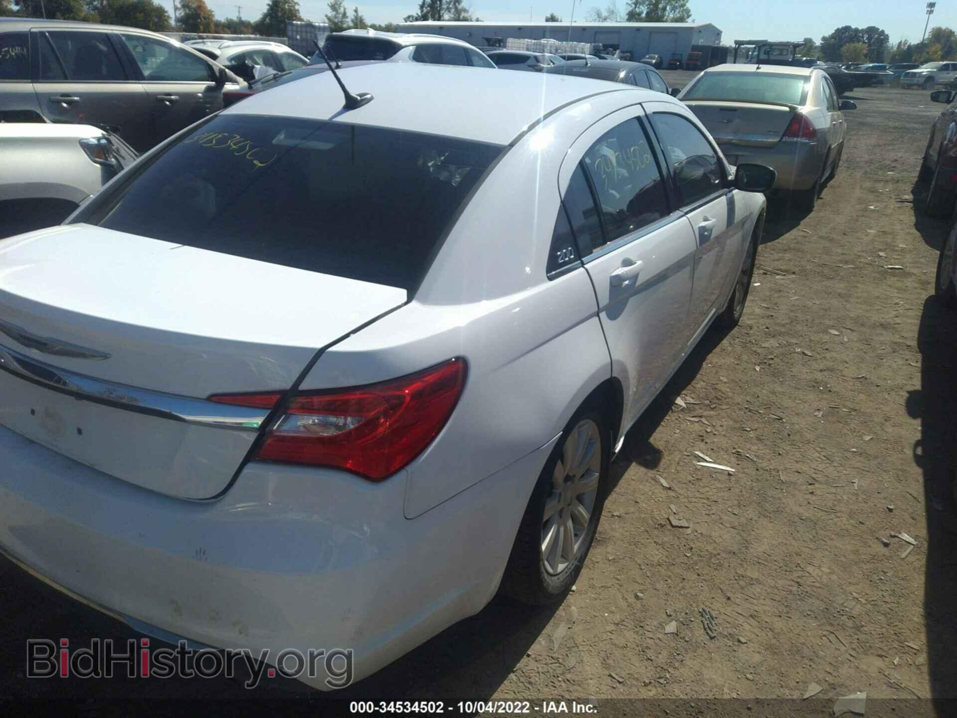 2012 CHRYSLER 200 - VIN: 1C3CCBBB1CN107410 - Фото 4
