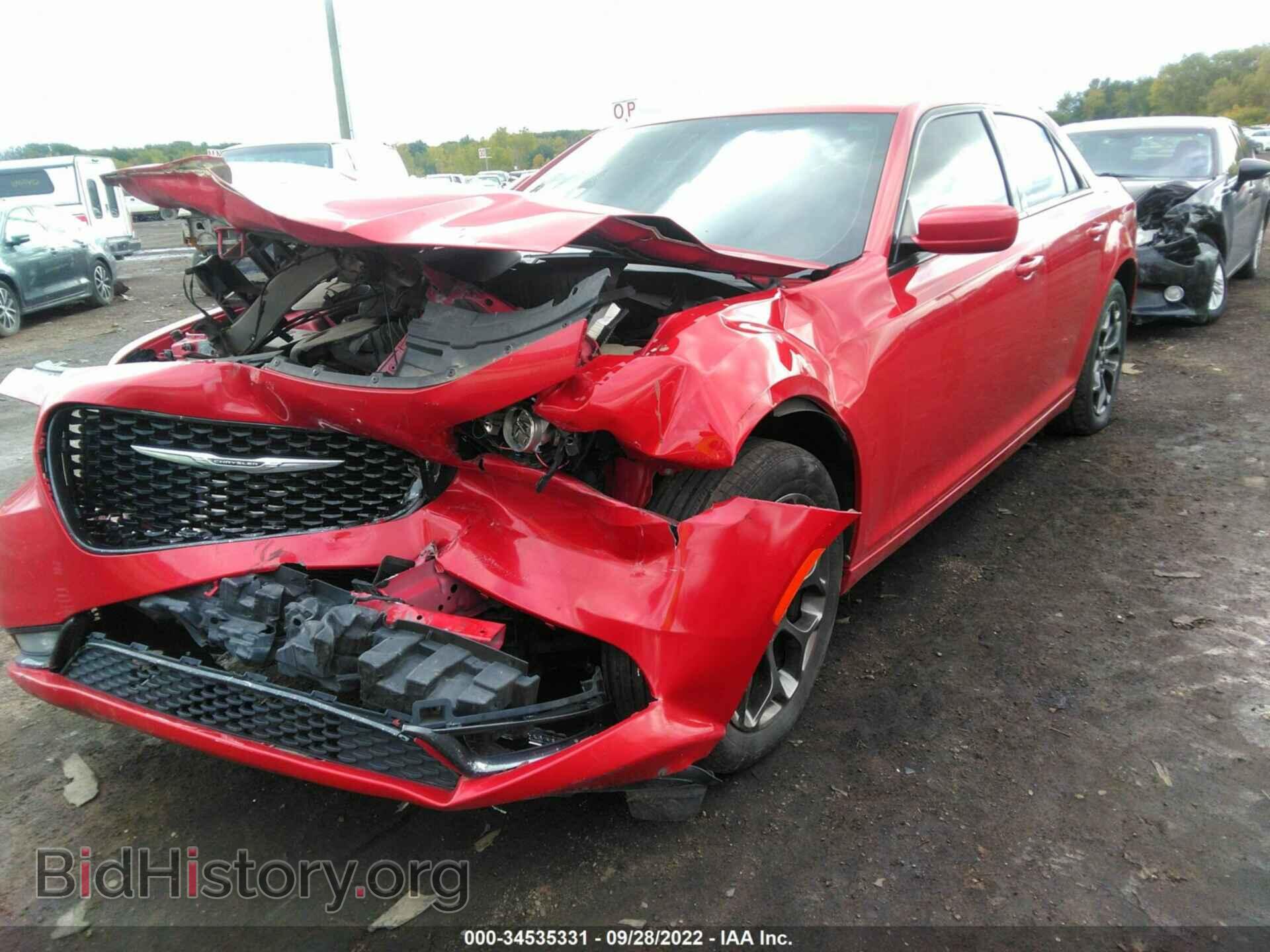 2015 CHRYSLER 300 - VIN: 2C3CCAGG9FH927150 - Фото 2