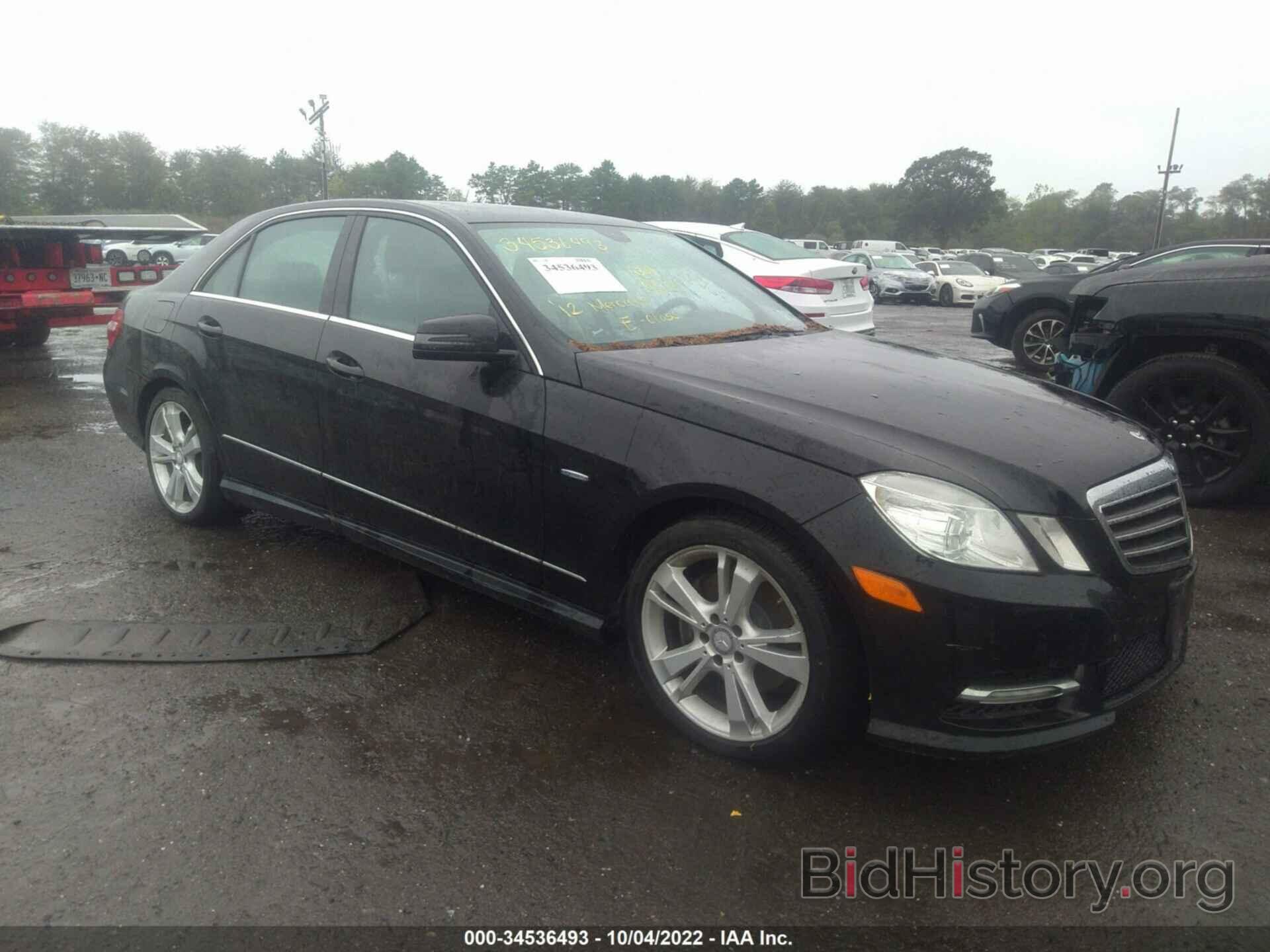 Photo WDDHF8JB3CA552533 - MERCEDES-BENZ E-CLASS 2012