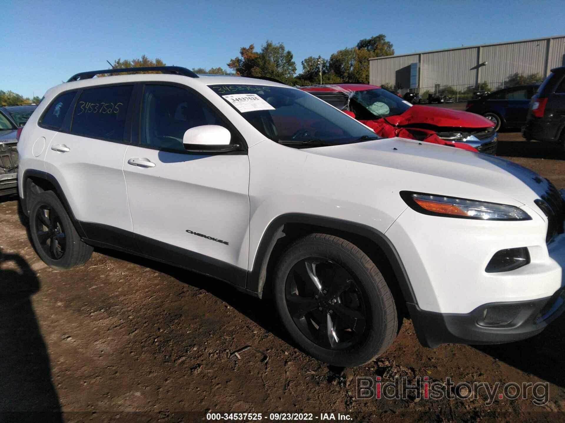 Photo 1C4PJMCS2GW114704 - JEEP CHEROKEE 2016