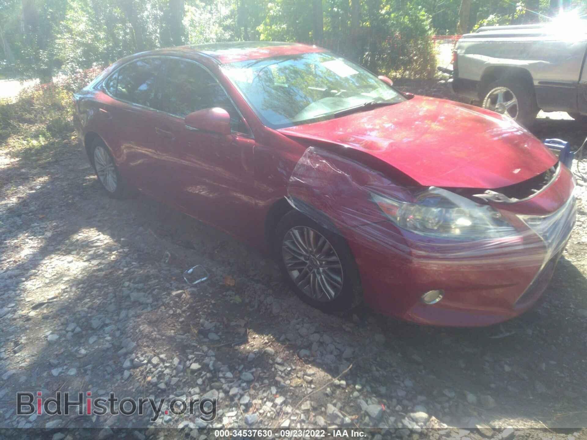 Фотография JTHBK1GG2D2063315 - LEXUS ES 350 2013