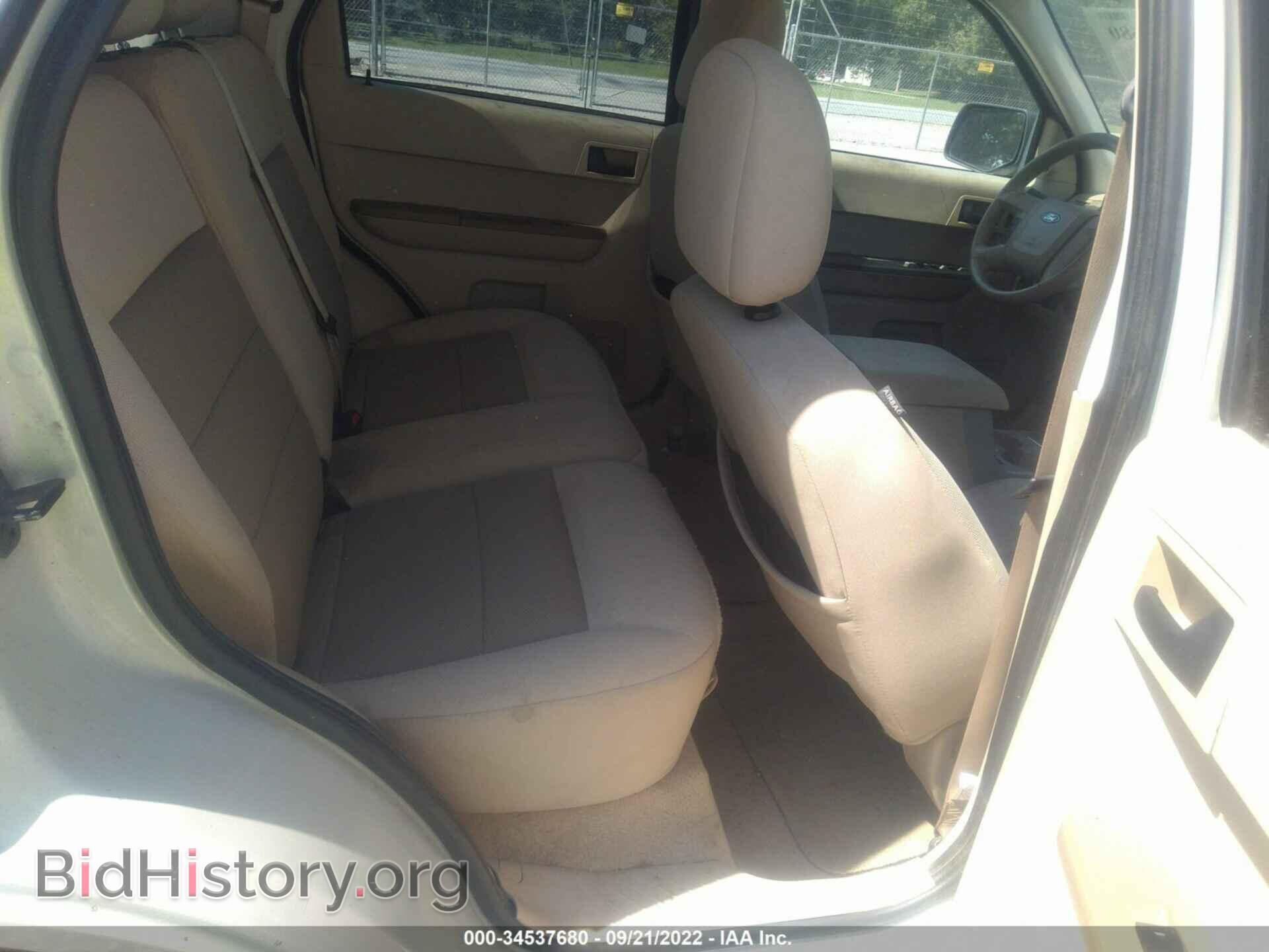 2008 FORD ESCAPE - VIN: 1FMCU93168KD51131 - Фото 8