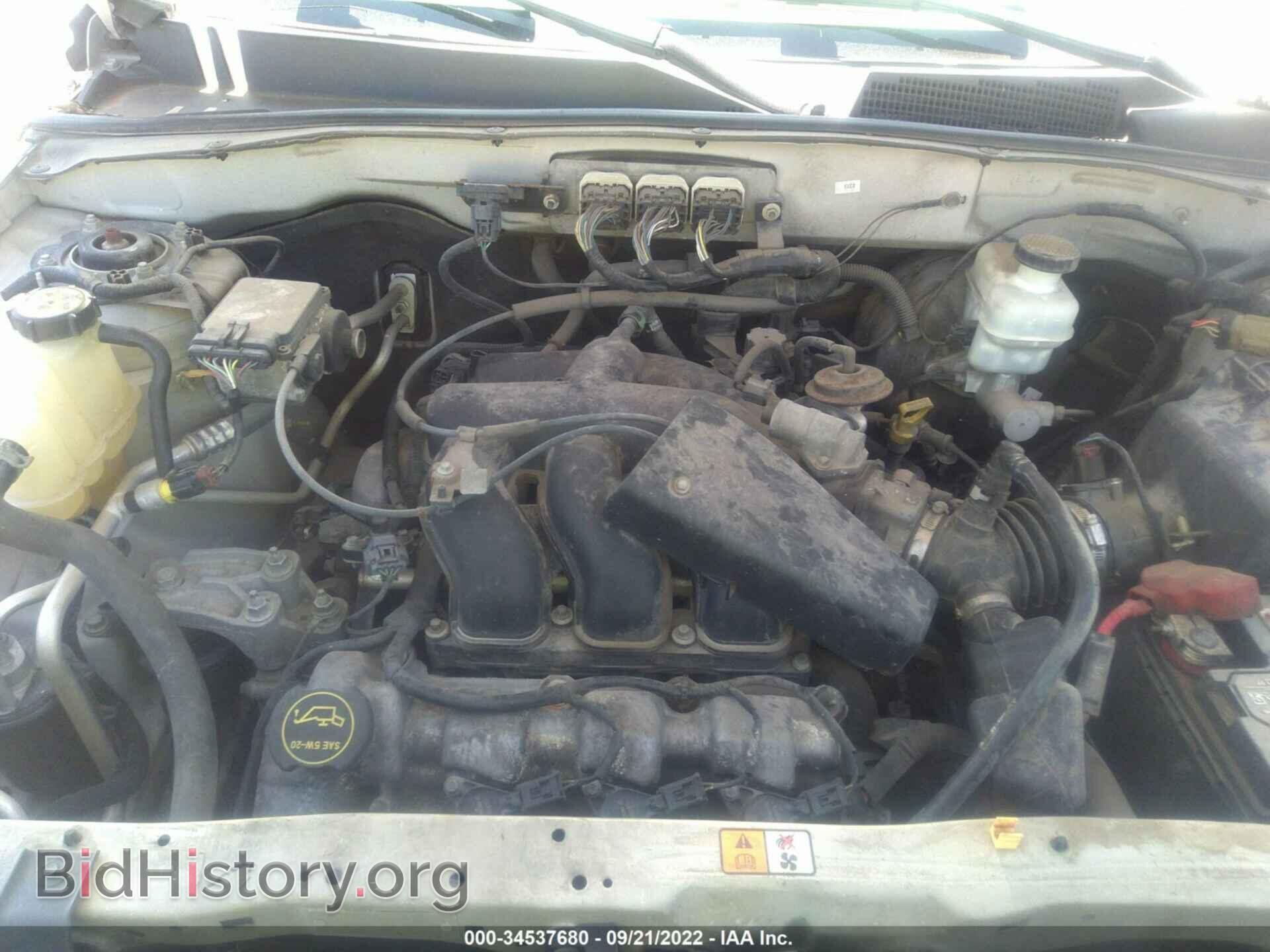 2008 FORD ESCAPE - VIN: 1FMCU93168KD51131 - Фото 10