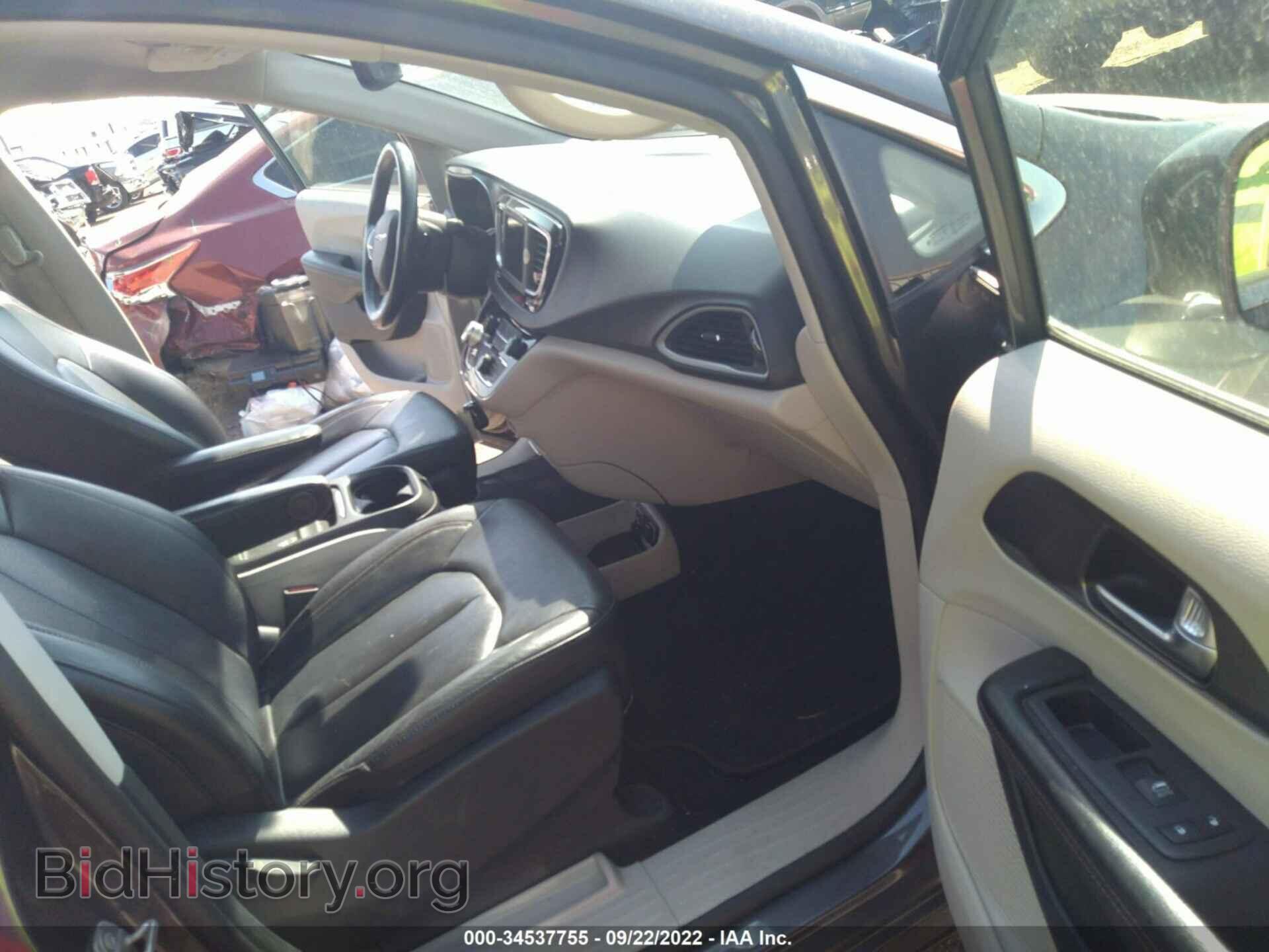 2020 CHRYSLER PACIFICA - VIN: 2C4RC1BG5LR131398 - Фото 5
