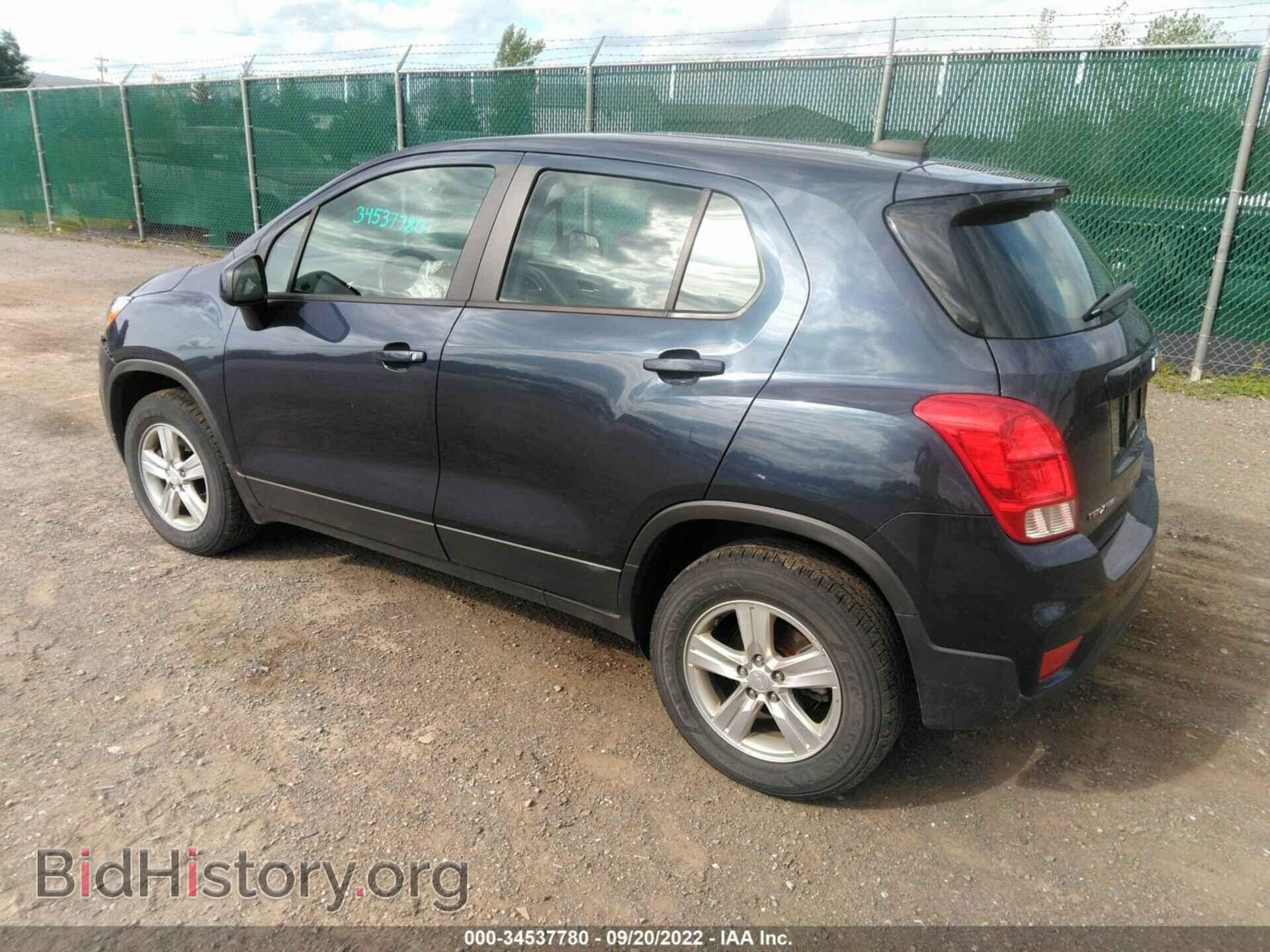 2019 CHEVROLET TRAX - VIN: 3GNCJNSB4KL171806 - Фото 3