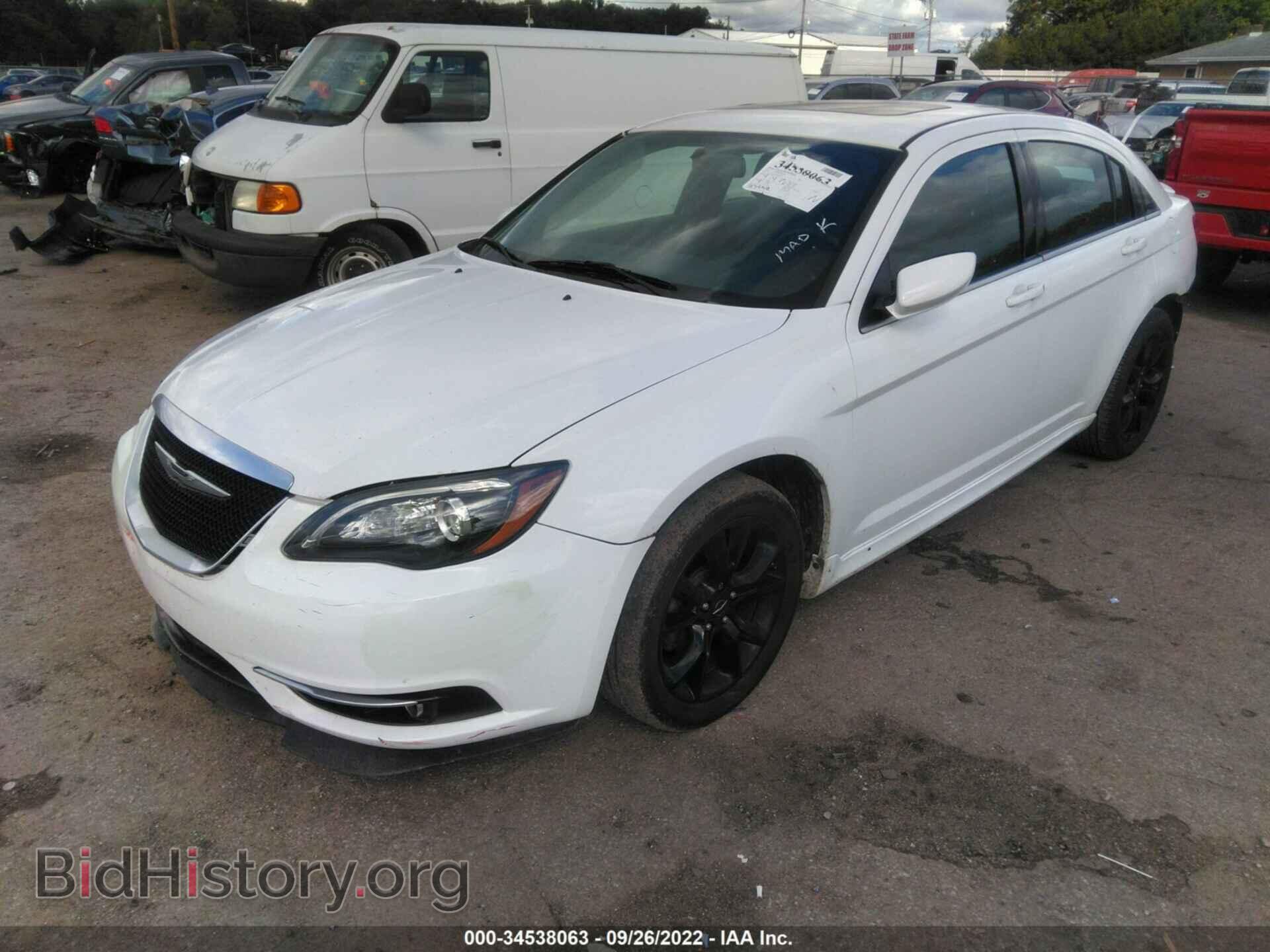 2014 CHRYSLER 200 - VIN: 1C3CCBCG8EN187107 - Фото 2