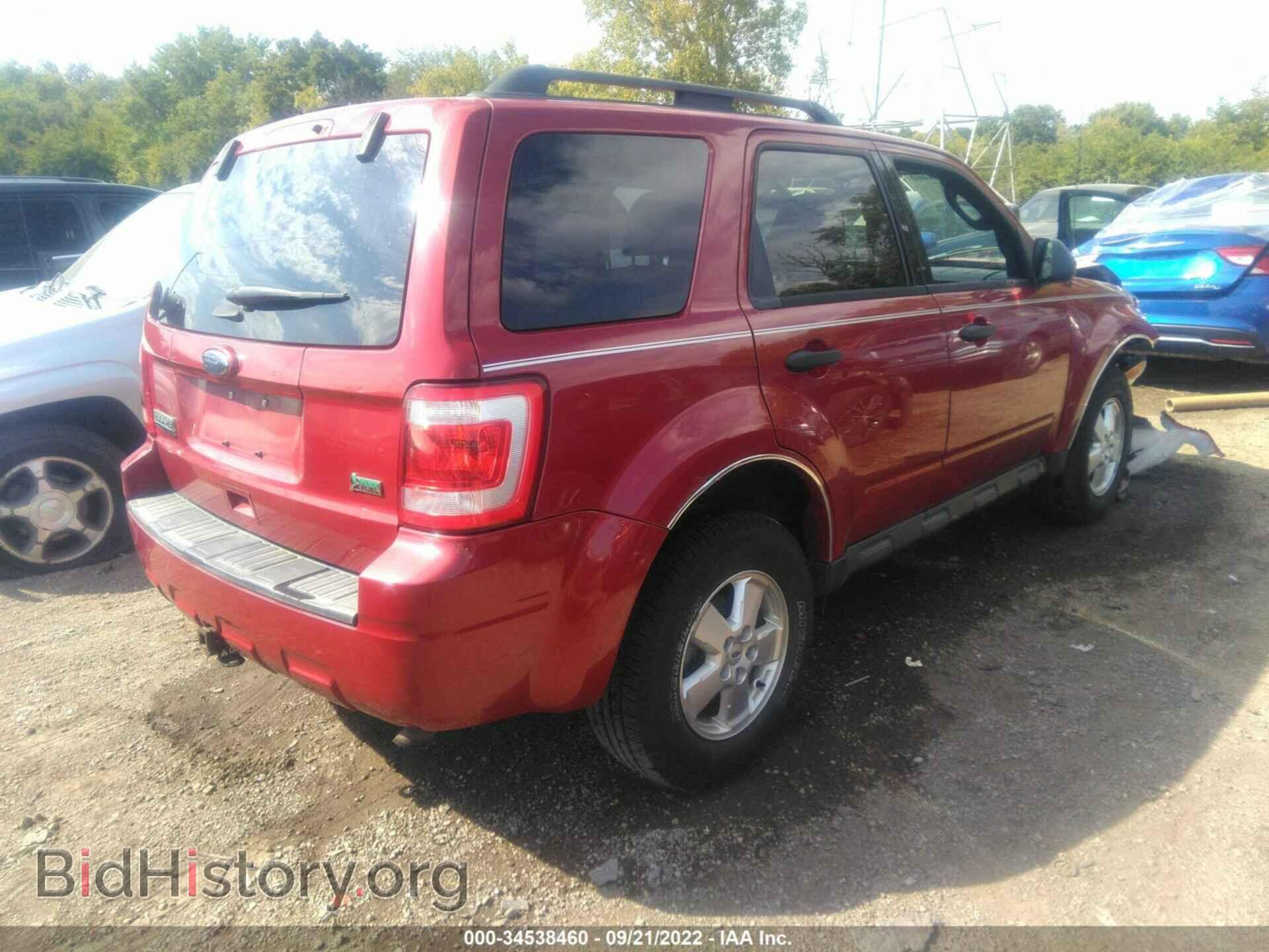 2011 FORD ESCAPE - VIN: 1FMCU9DG8BKB10570 - Фото 4