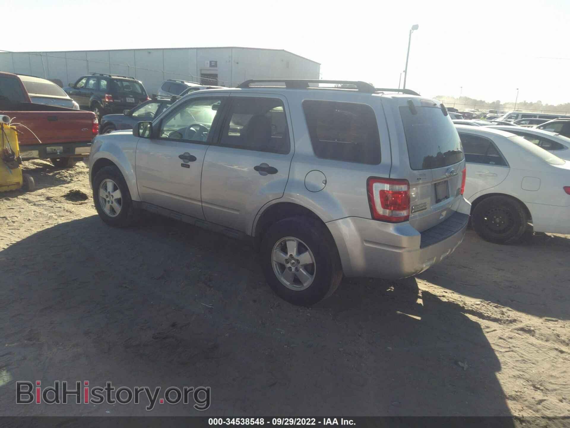 2012 FORD ESCAPE - VIN: 1FMCU0DG2CKA92810 - Фото 3
