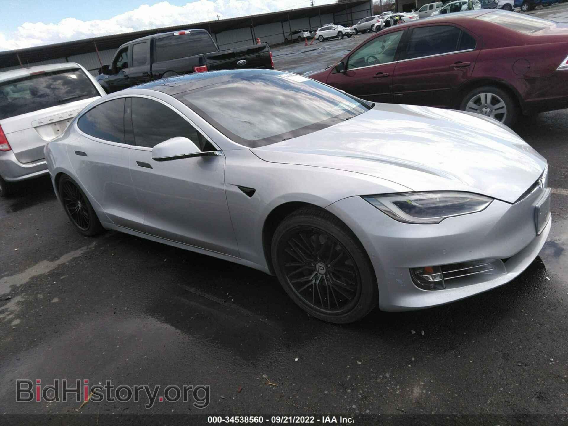 Photo 5YJSA1E24JF275217 - TESLA MODEL S 2018