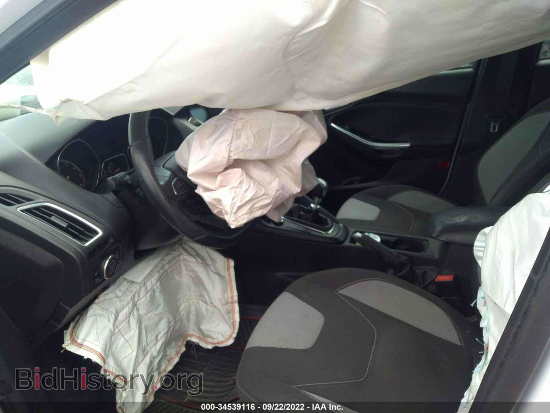 2016 FORD FOCUS - VIN: 1FADP3L95GL306456 - Photo 5