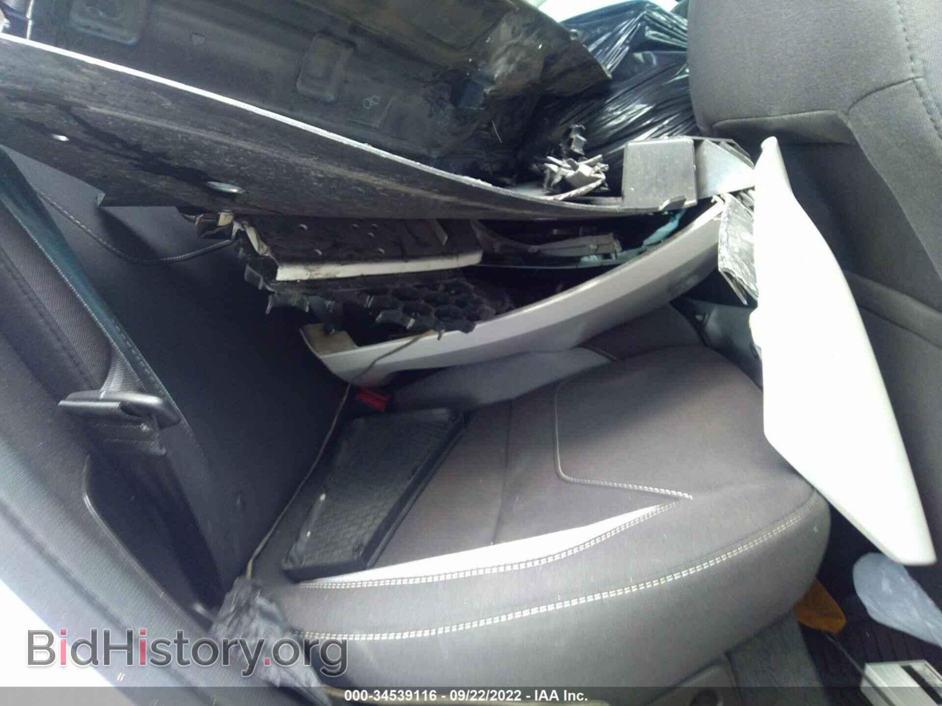 2016 FORD FOCUS - VIN: 1FADP3L95GL306456 - Photo 8