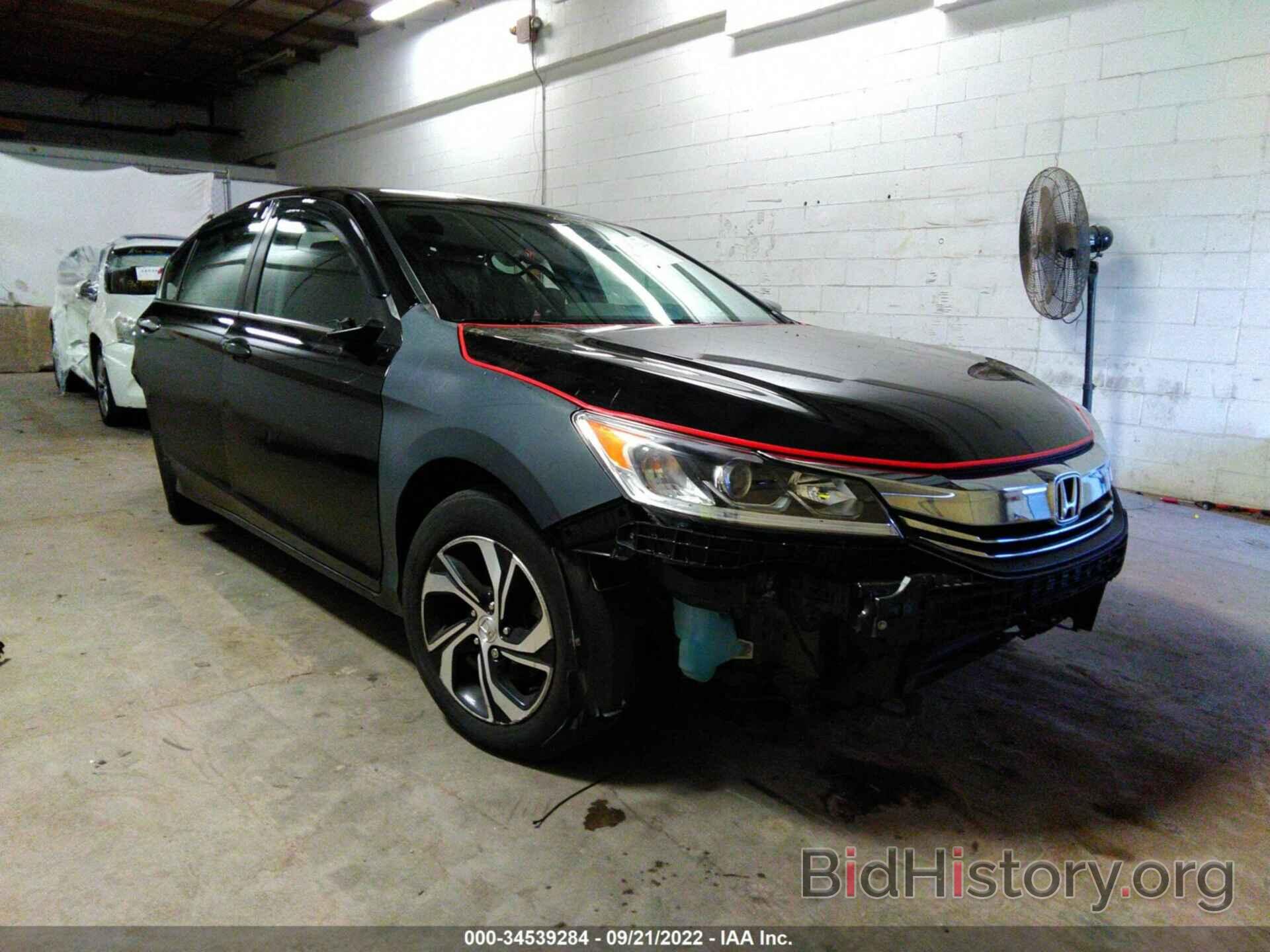 Photo 1HGCR2F3XHA204280 - HONDA ACCORD SEDAN 2017