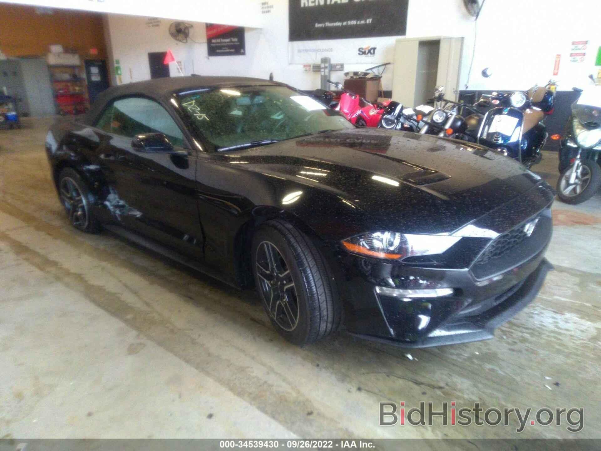 Photo 1FATP8UH8L5125543 - FORD MUSTANG 2020