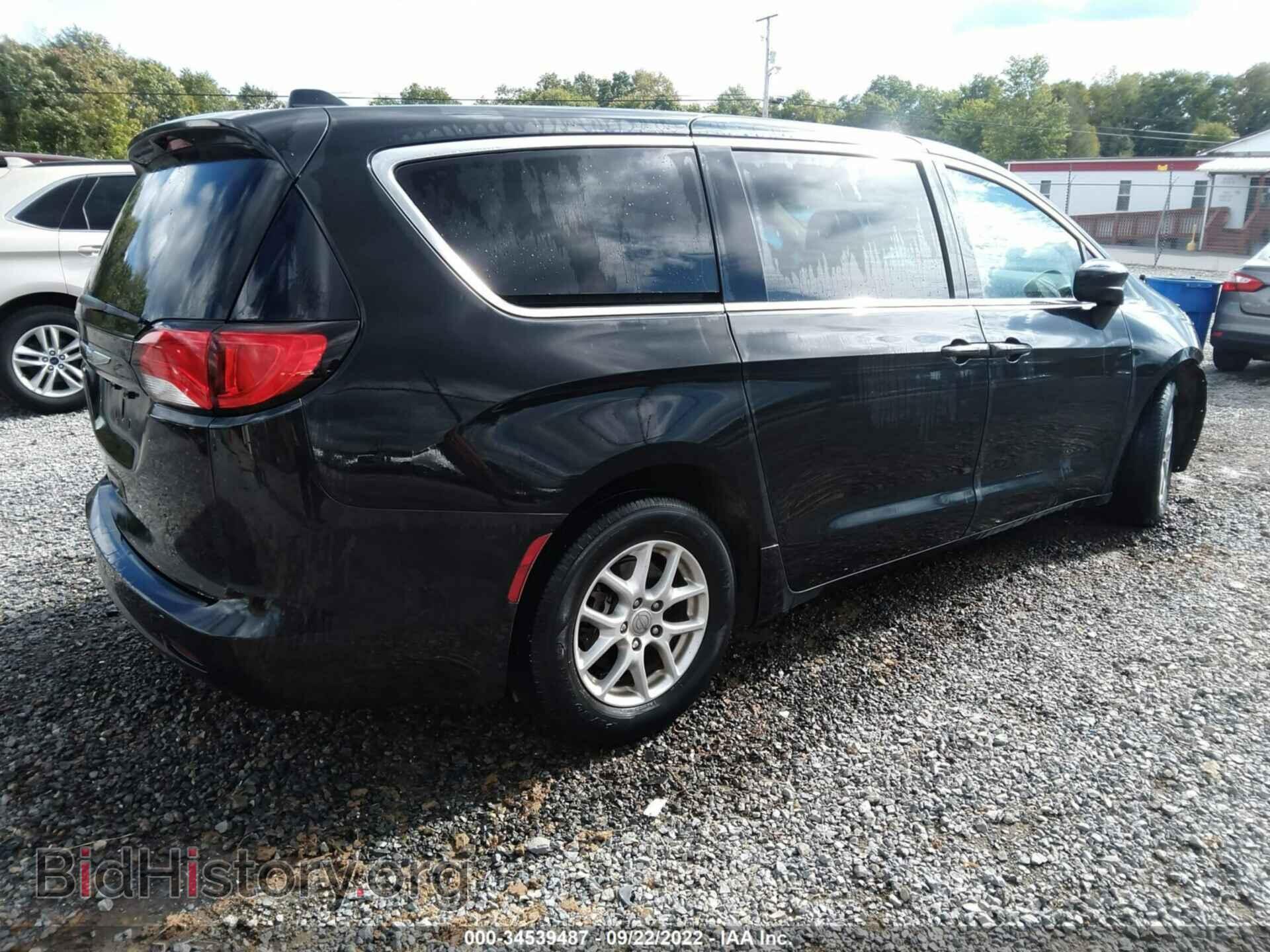 2017 CHRYSLER PACIFICA - VIN: 2C4RC1DG9HR577736 - Фото 4