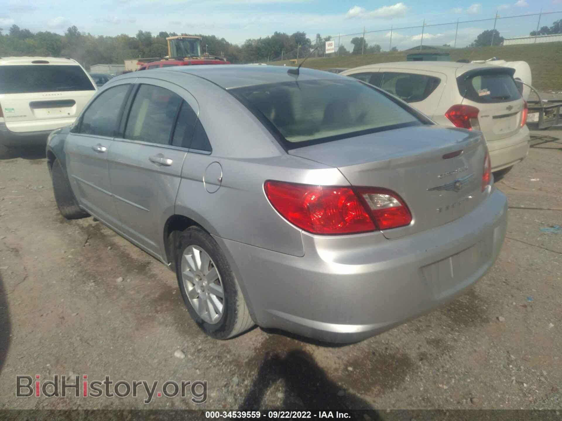 2010 CHRYSLER SEBRING - VIN: 1C3CC4FB4AN179799 - Фото 3