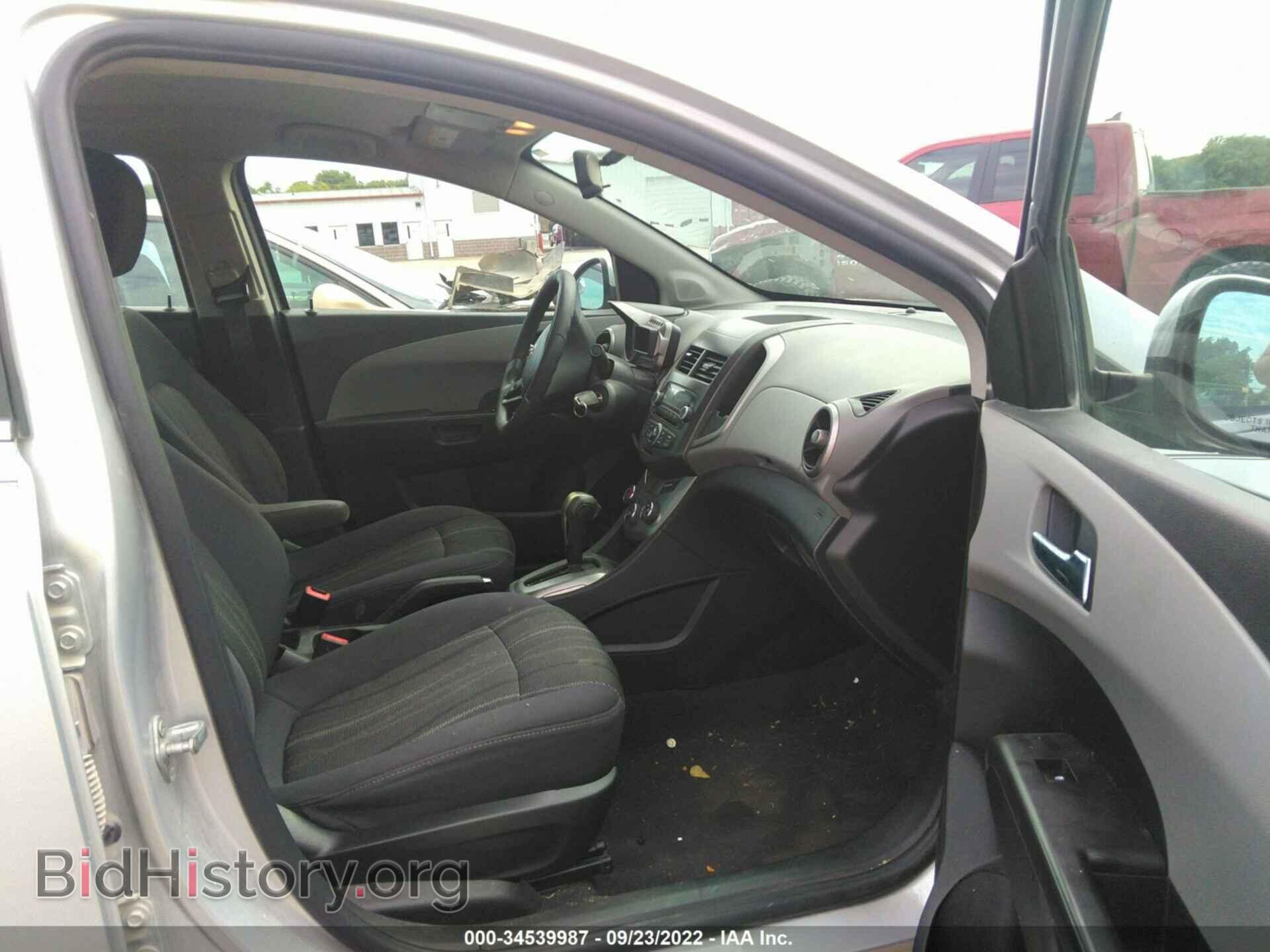 2014 CHEVROLET SONIC - VIN: 1G1JC5SH7E4205755 - Фото 5