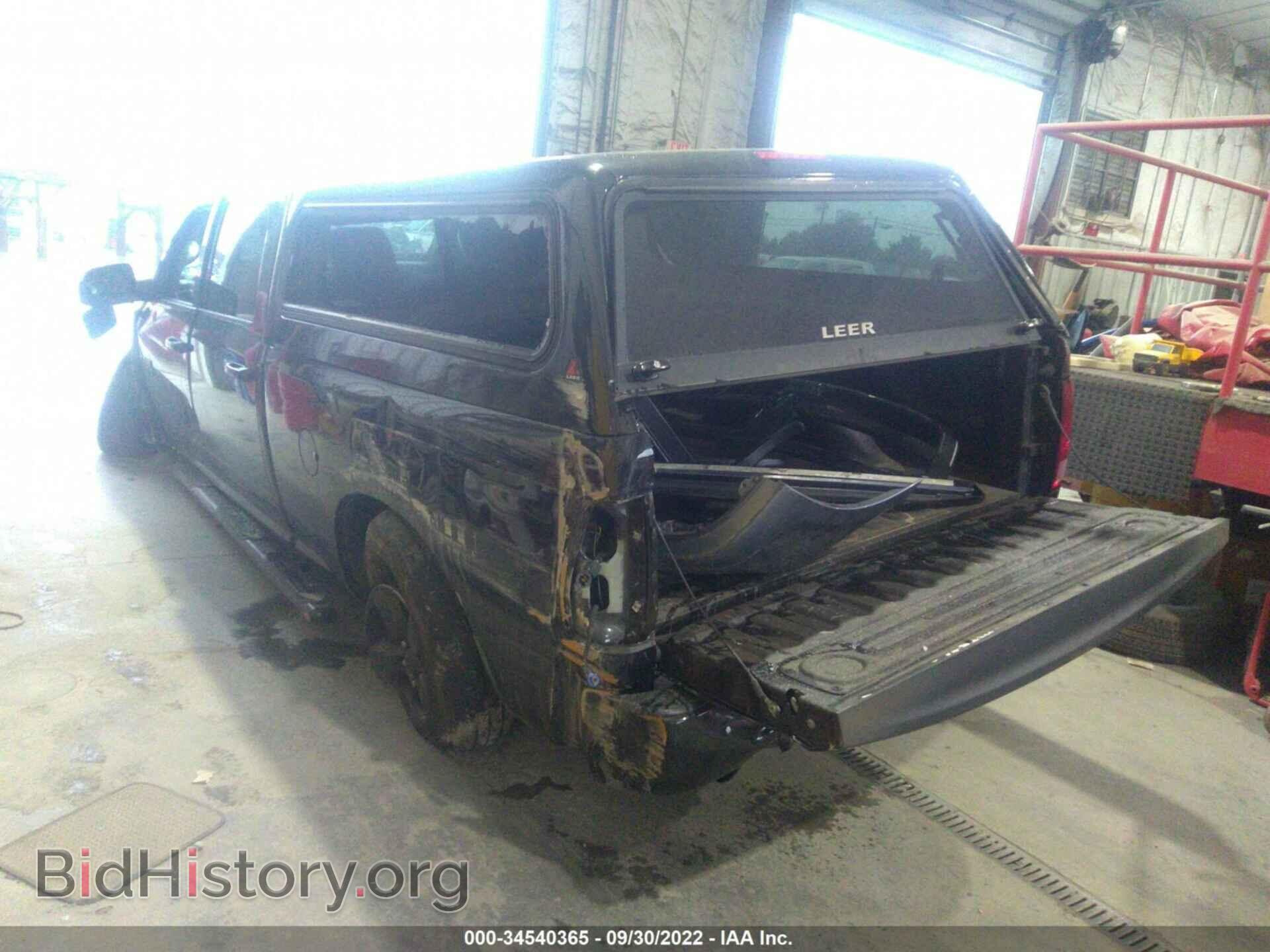 2018 RAM 1500 - VIN: 1C6RR7TT3JS141959 - Фото 3