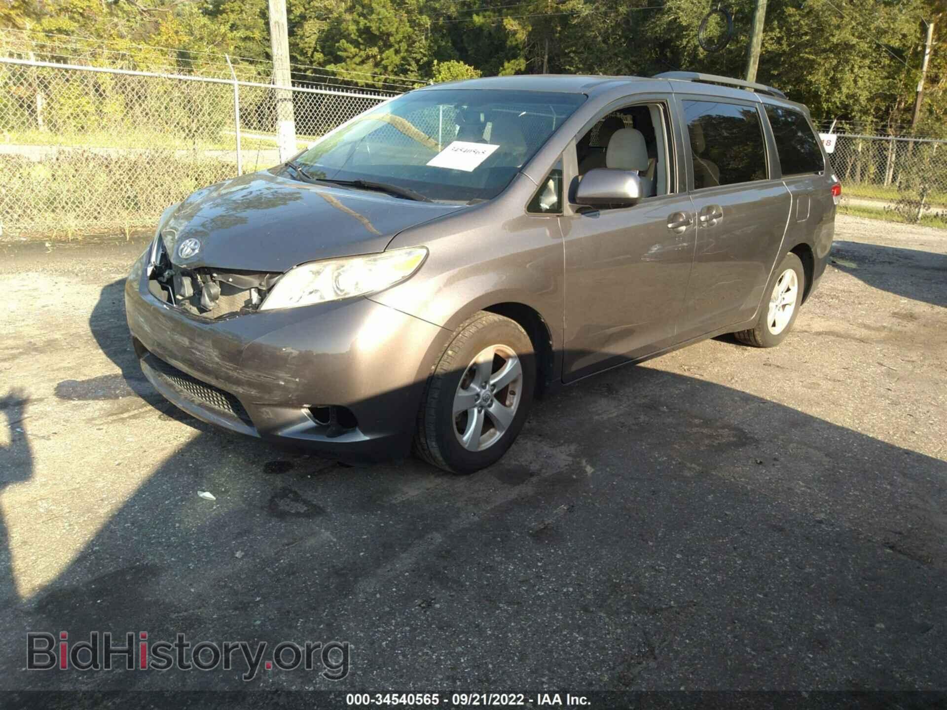 2012 TOYOTA SIENNA - VIN: 5TDKK3DC9CS190892 - Фото 2