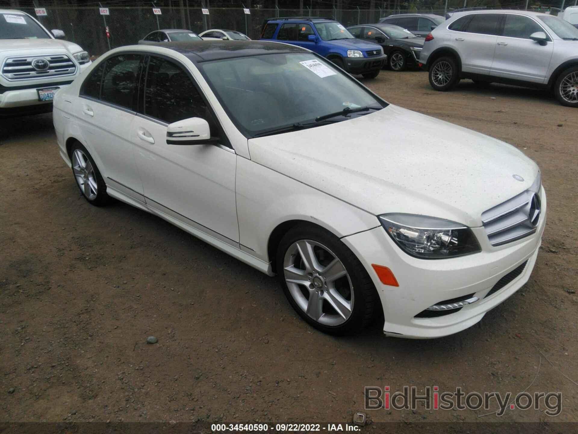 Фотография WDDGF5EB3BR146479 - MERCEDES-BENZ C-CLASS 2011