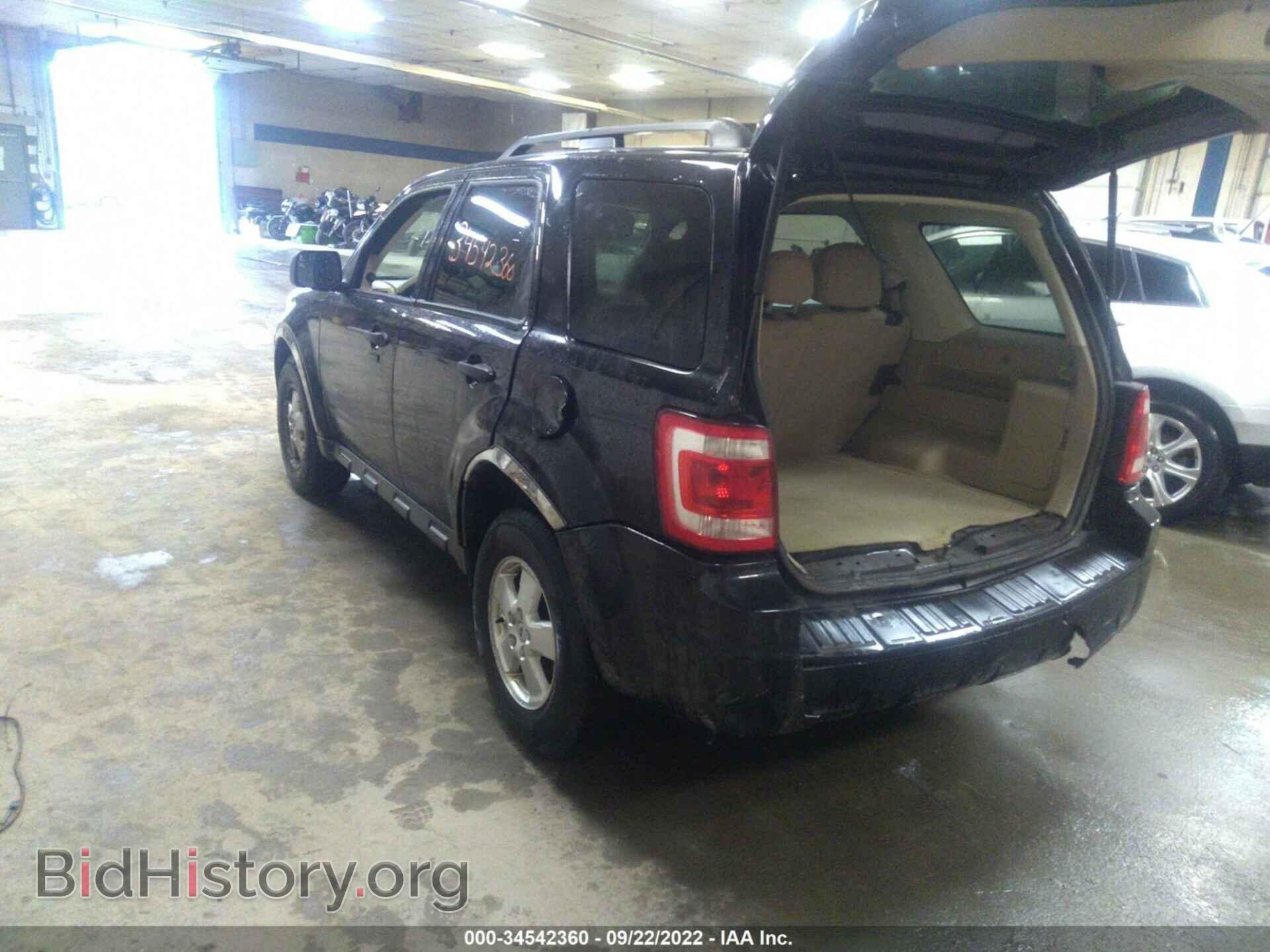 2012 FORD ESCAPE - VIN: 1FMCU9D73CKA19448 - Фото 3