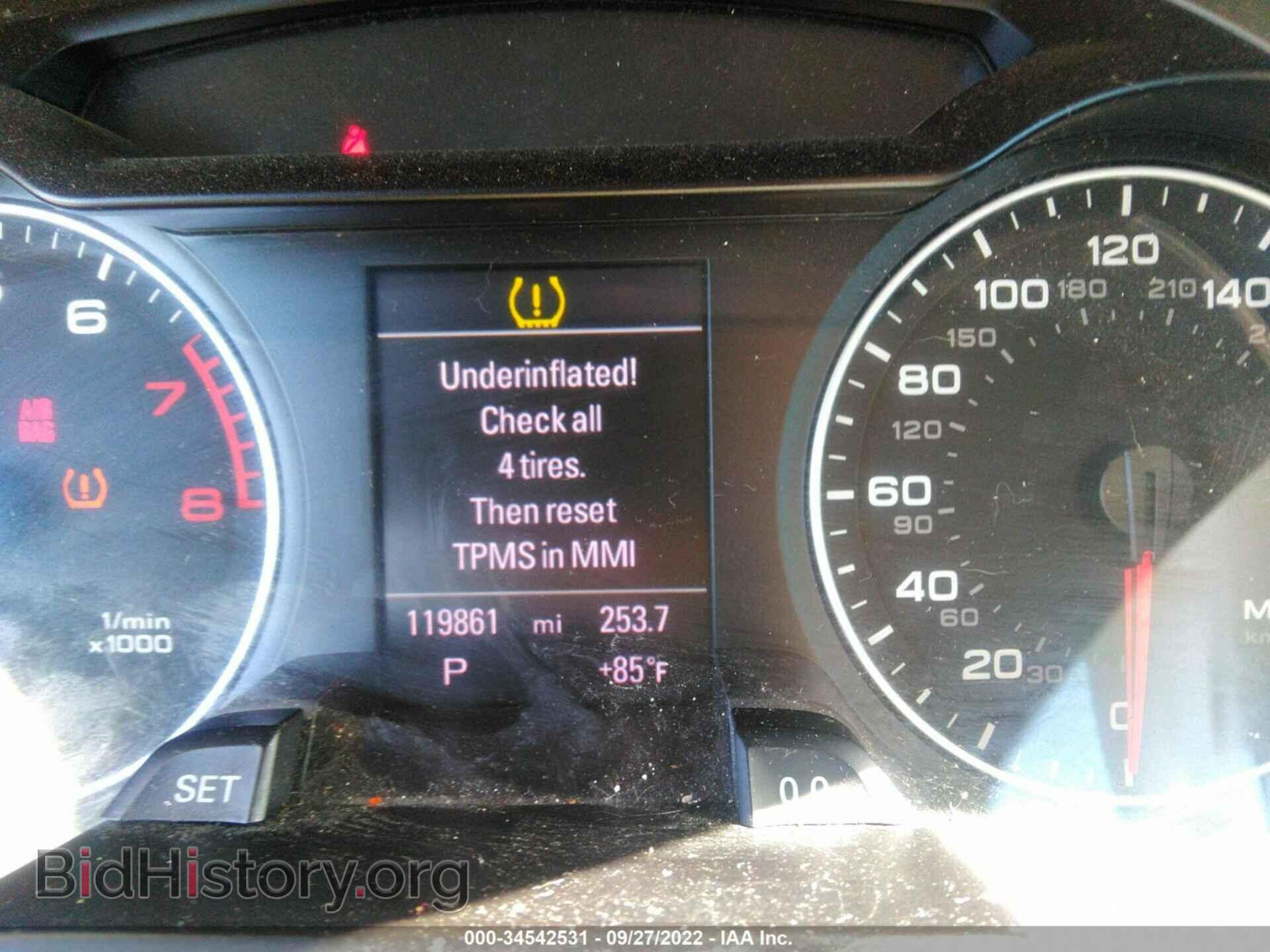 2012 AUDI A4 - VIN: WAUFFAFL9CN020476 - Фото 7