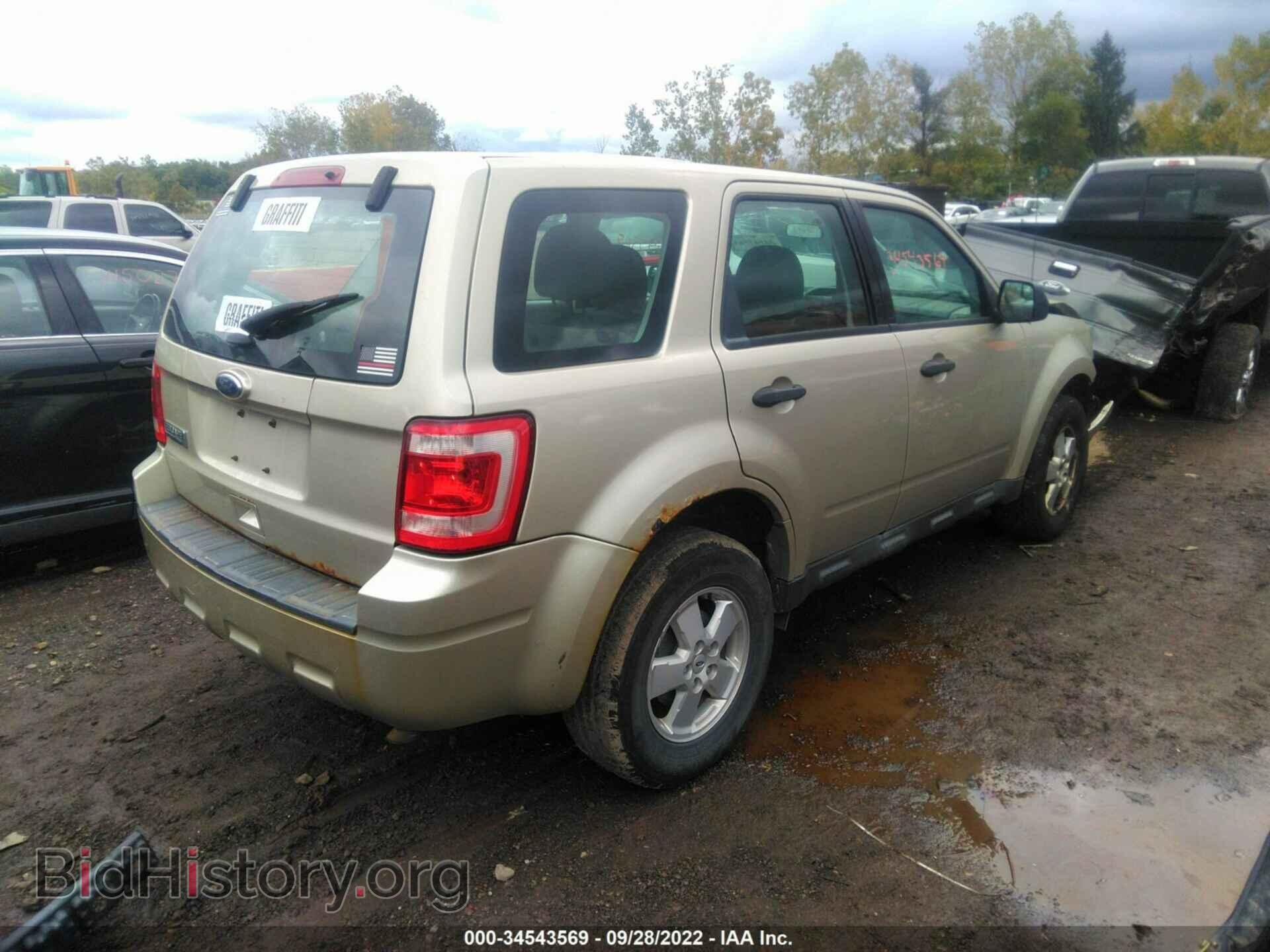2011 FORD ESCAPE - VIN: 1FMCU0C76BKC40702 - Фото 4